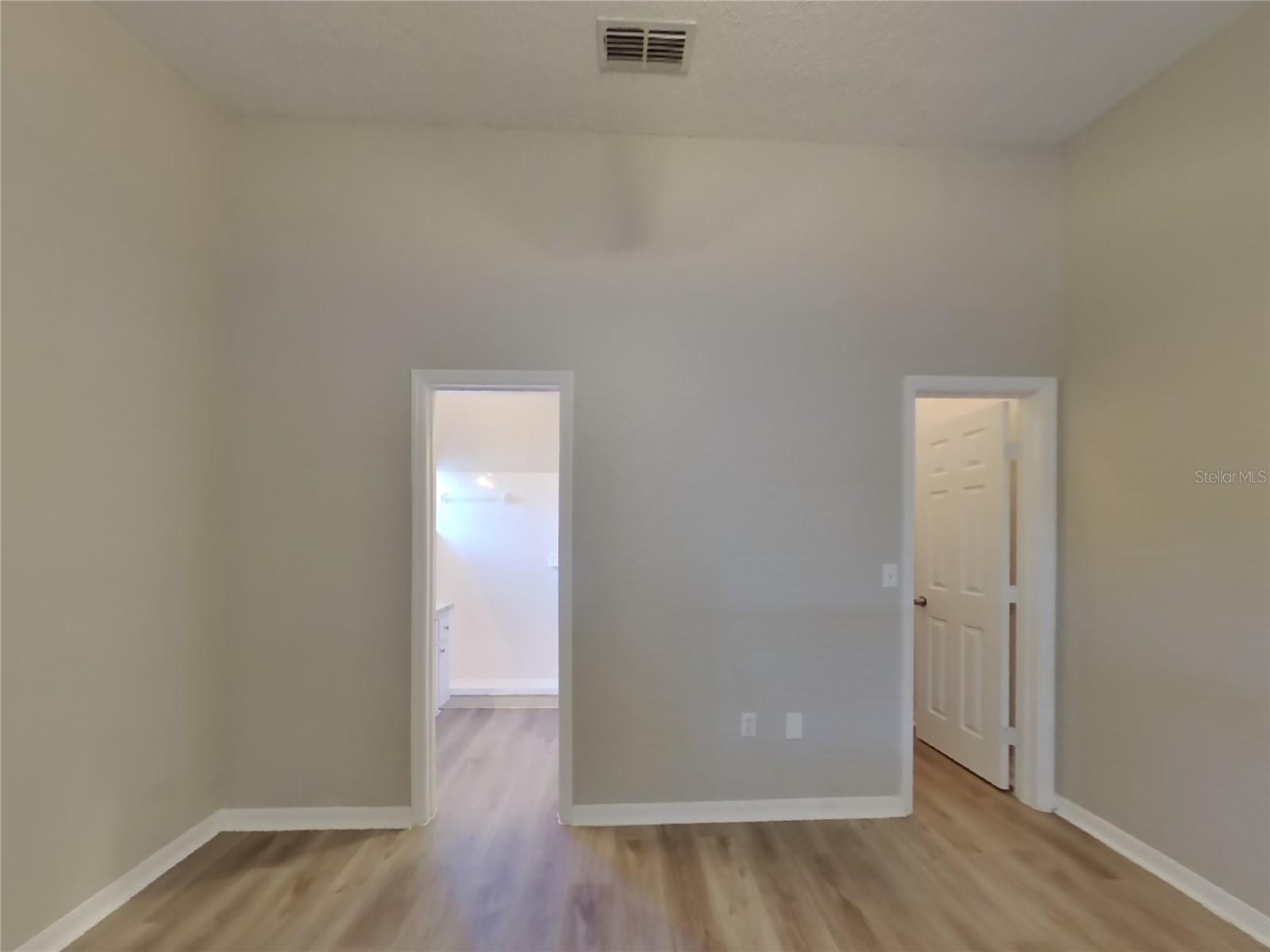 KINGS POND PH 02 - Residential Lease