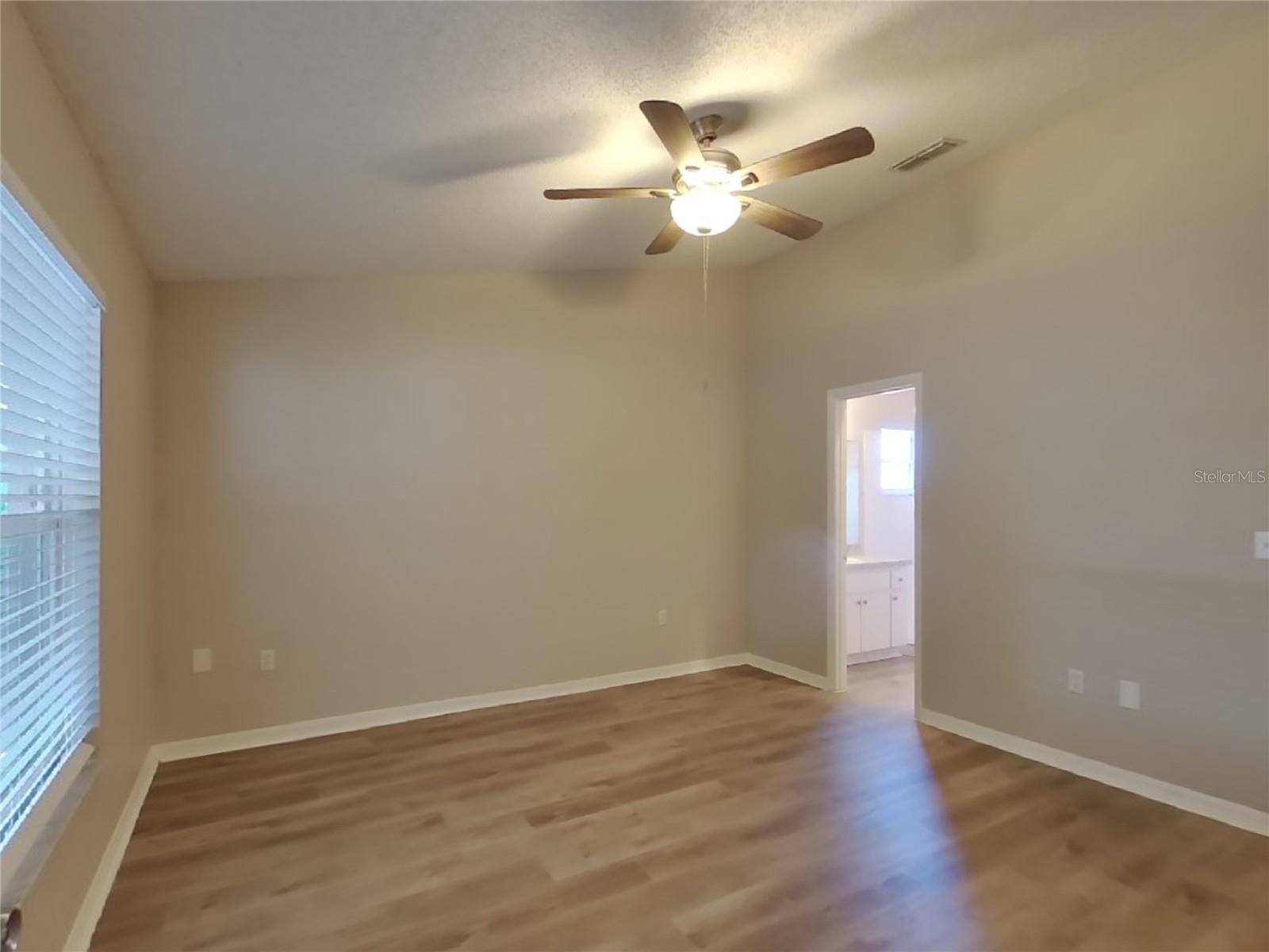 KINGS POND PH 02 - Residential Lease