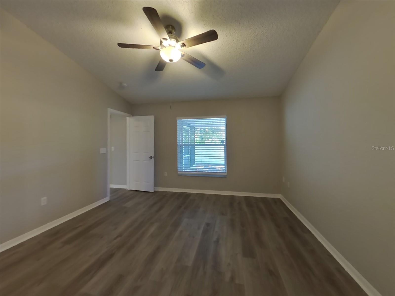 KINGS POND PH 02 - Residential Lease