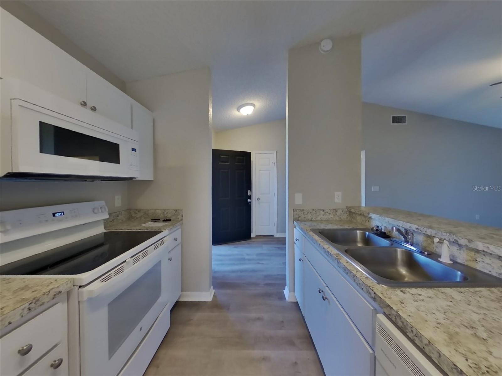 KINGS POND PH 02 - Residential Lease