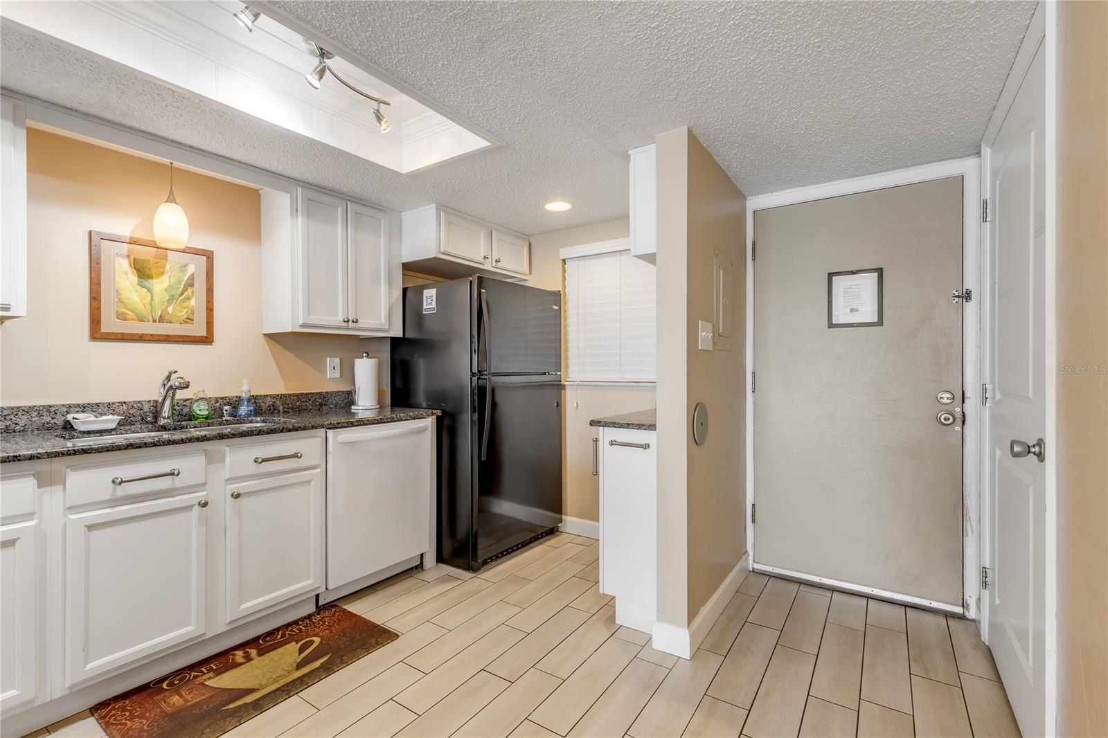 Ponce De Leon Towers Condo - Residential