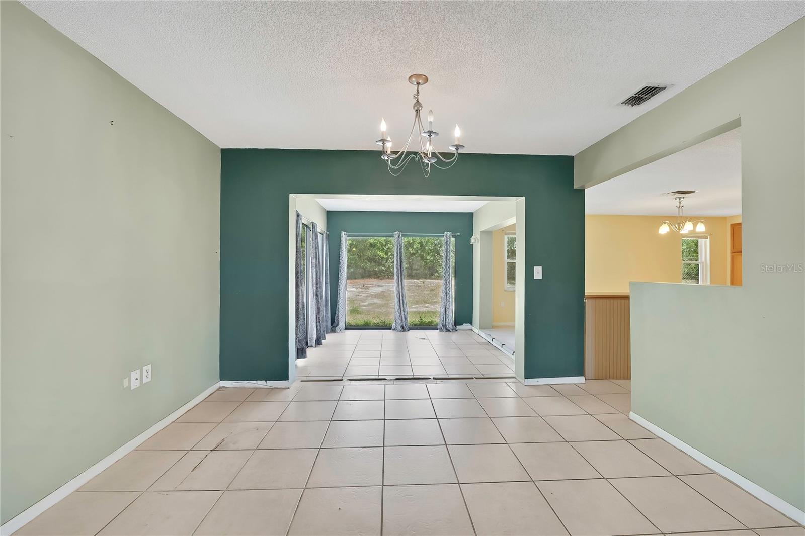 SPRING HILL UNIT 4 - Residential