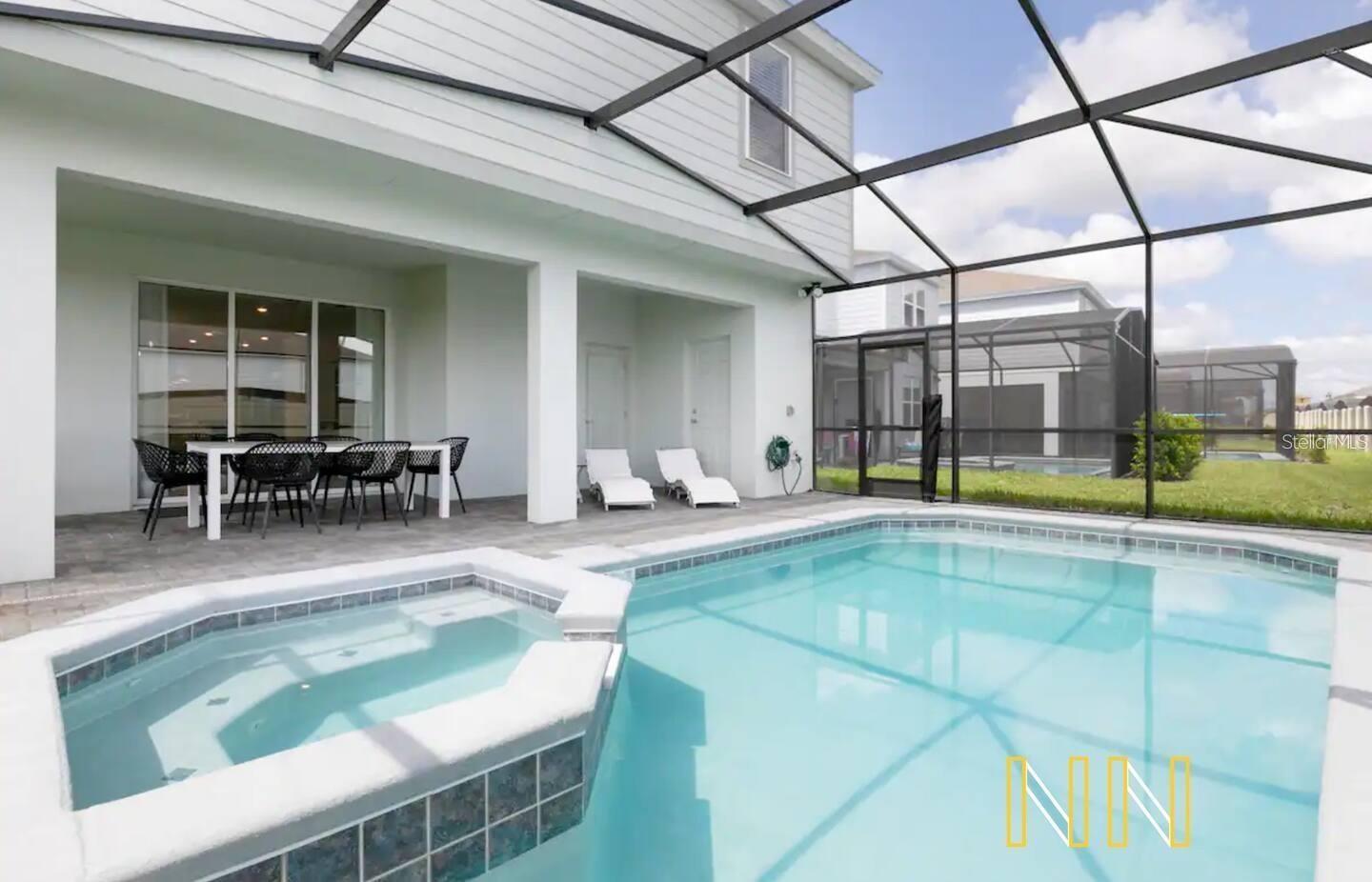 WINDSOR ISLAND RESIDENCE - Residential