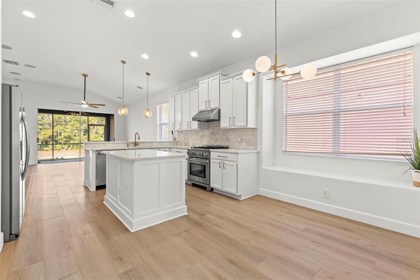 BELLE CHASE - Residential