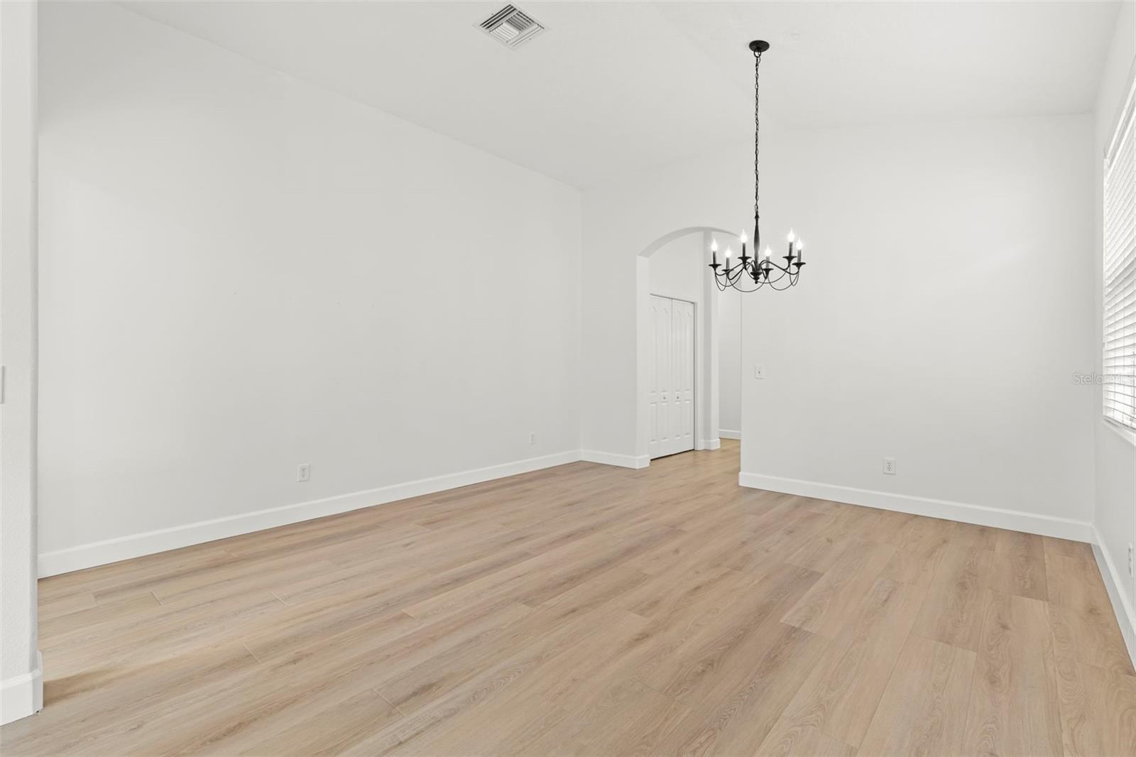 BELLE CHASE - Residential