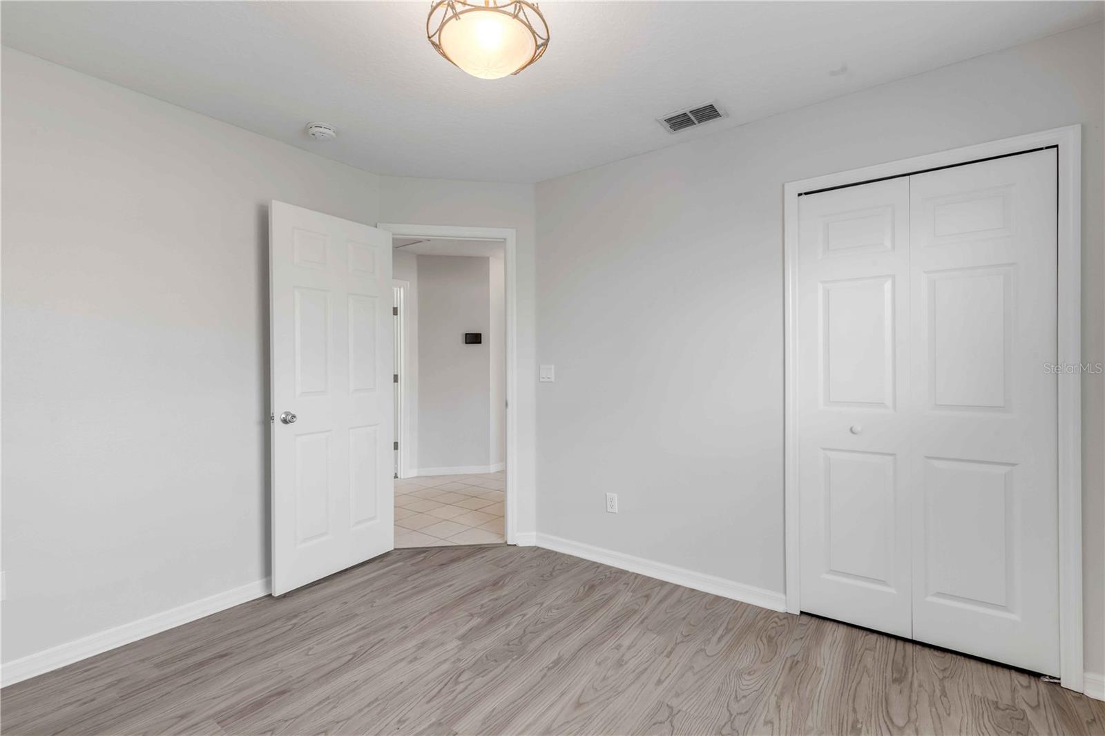 WINFIELD - Residential