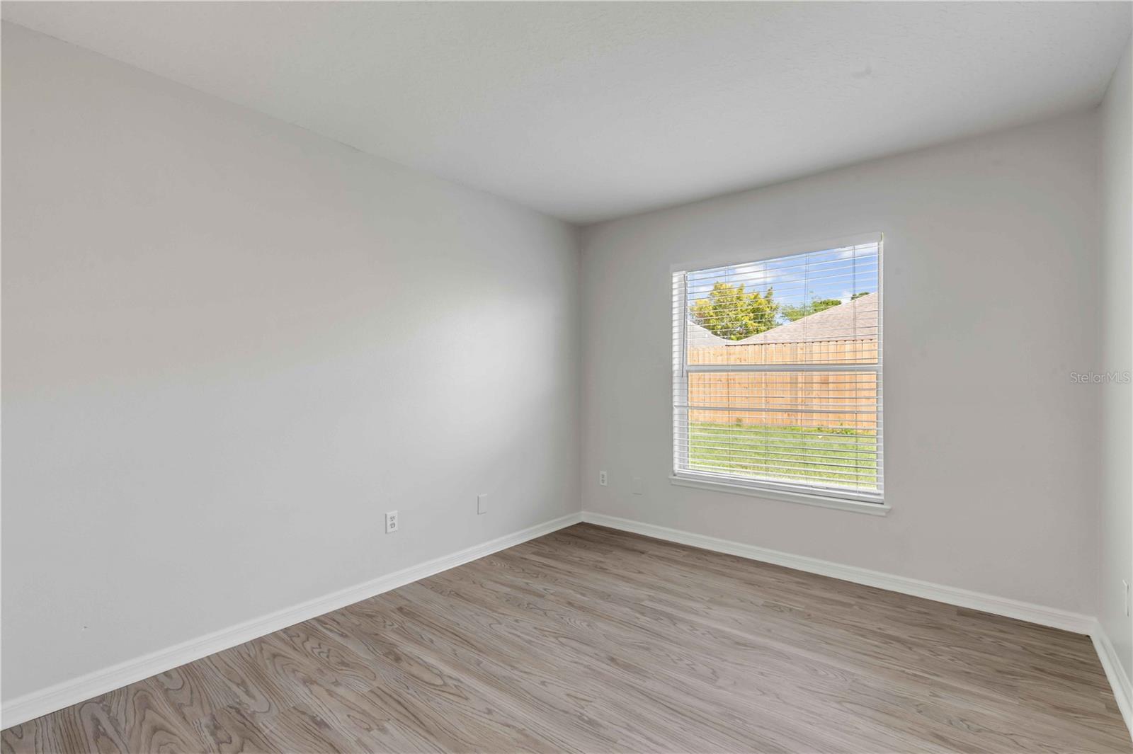 WINFIELD - Residential