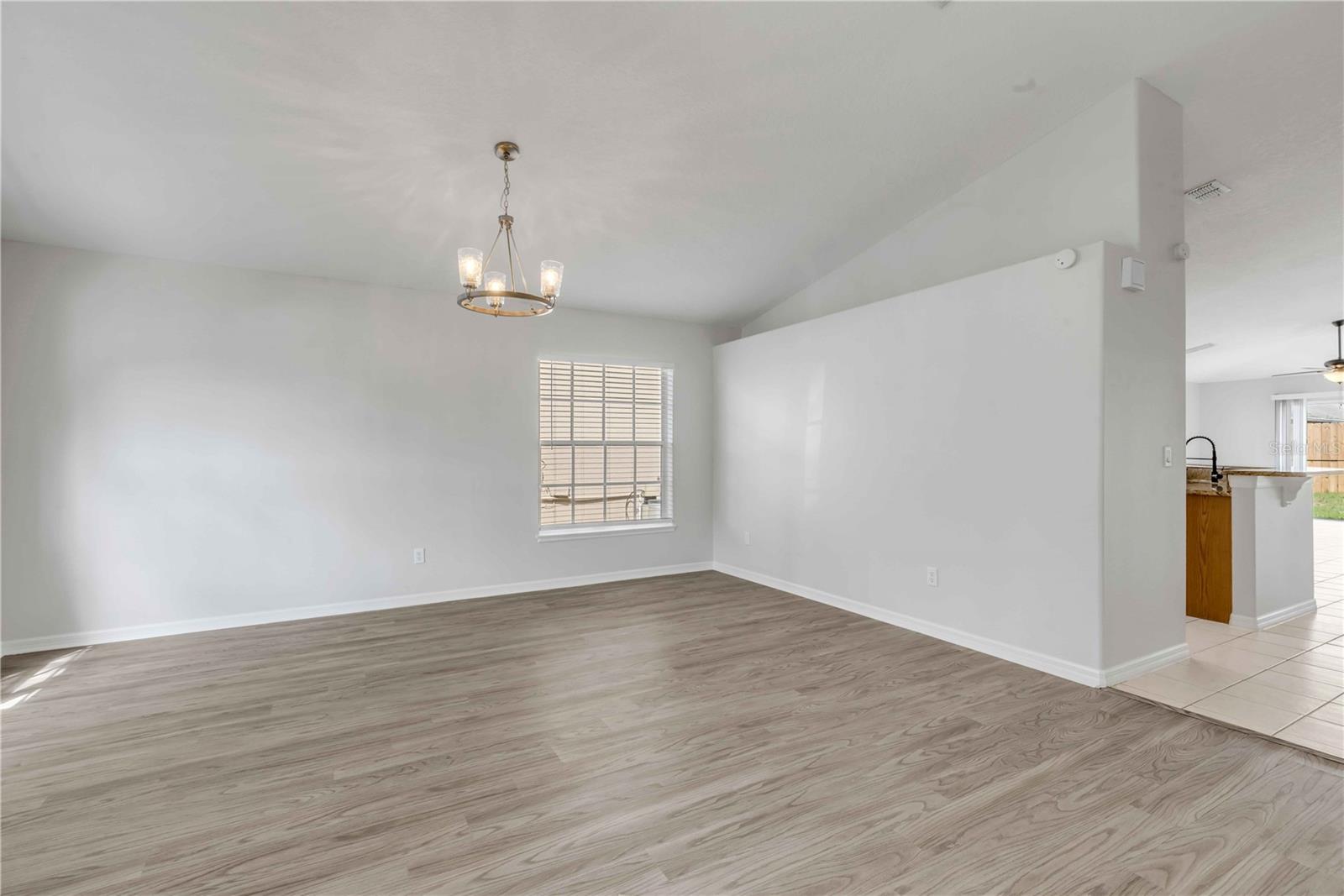 WINFIELD - Residential