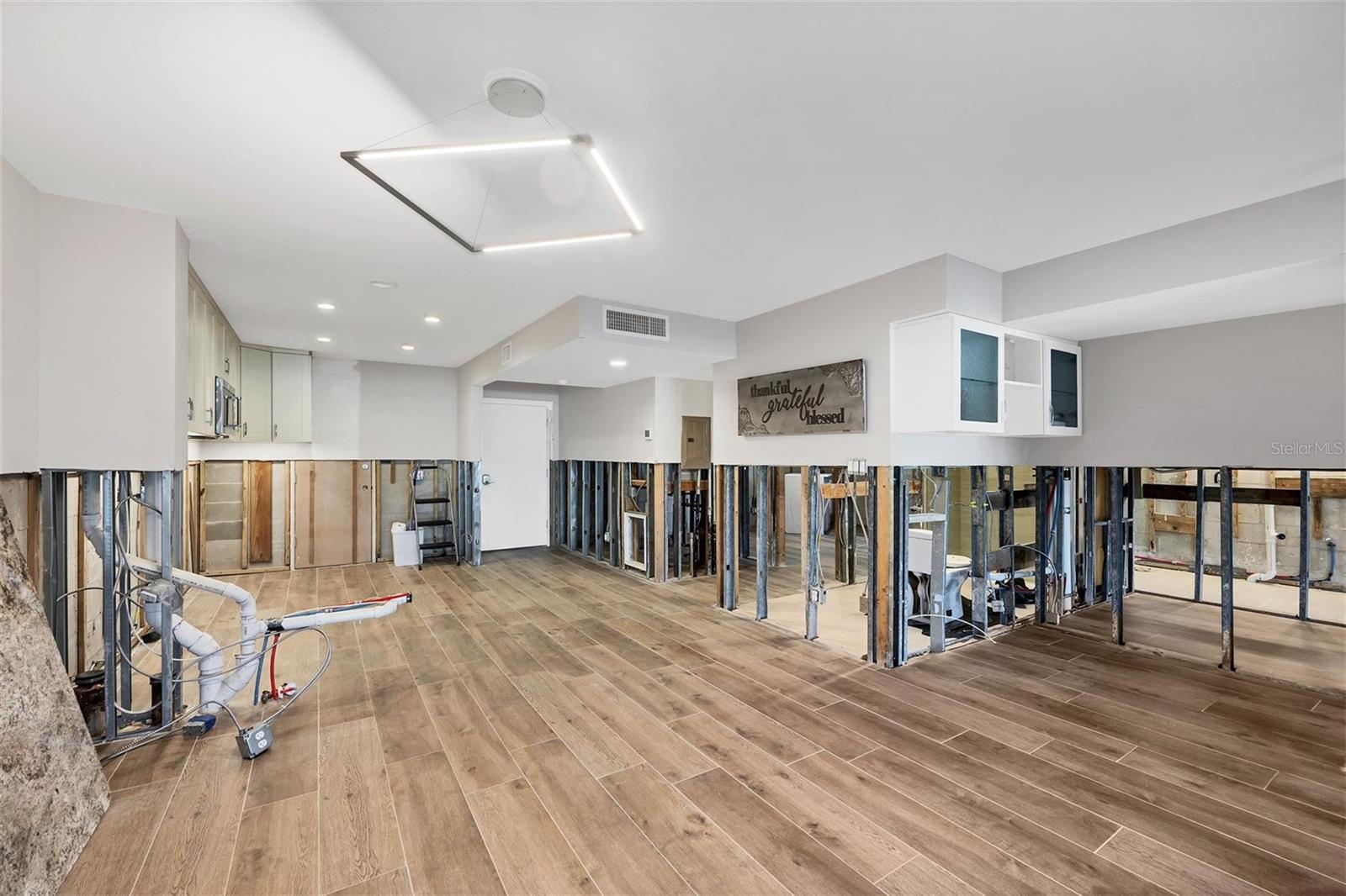 LIDO HARBOUR SOUTH - Residential