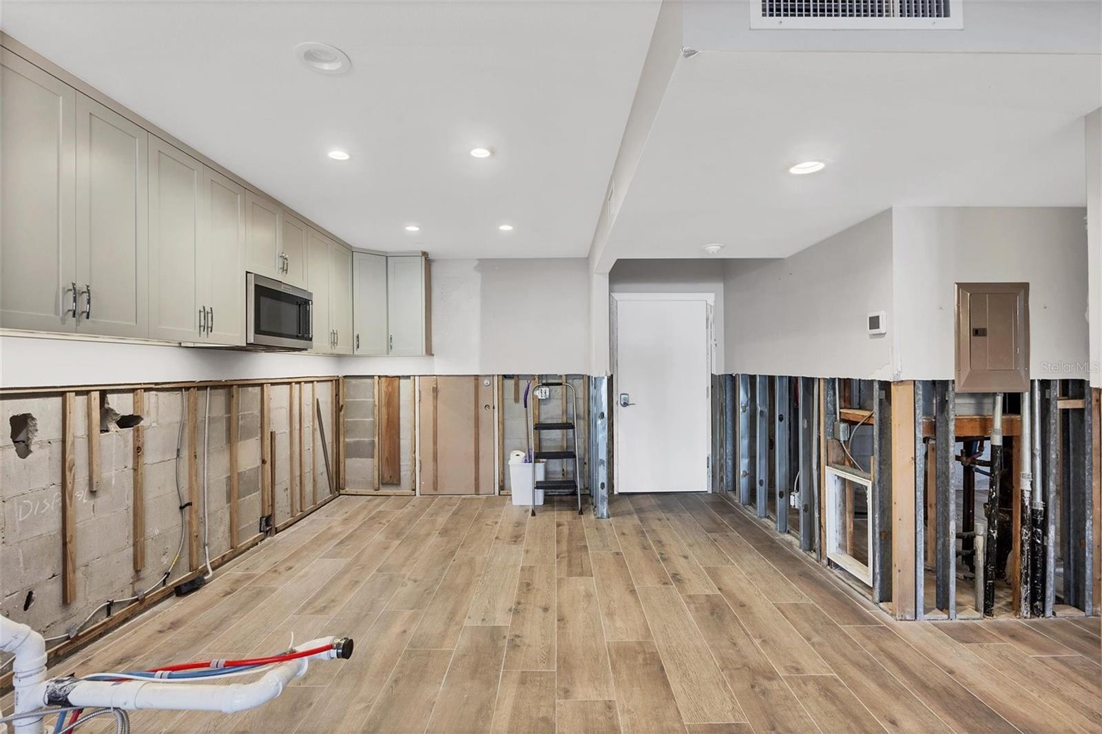 LIDO HARBOUR SOUTH - Residential