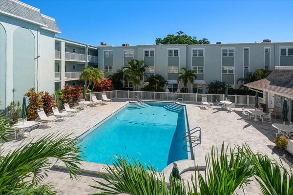 1706 BELLEAIR FOREST DR APT 238, BELLEAIR, FL 33756 - Image 8a385e28c6b3ff89216b5e1f399a2bfc/1475964679