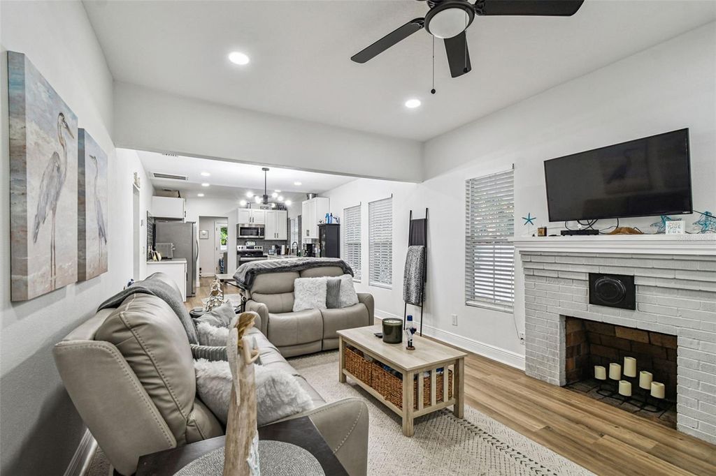 Photo of 1104 E 28th Avenue, Tampa, FL 33605 (MLS # TB8459665)