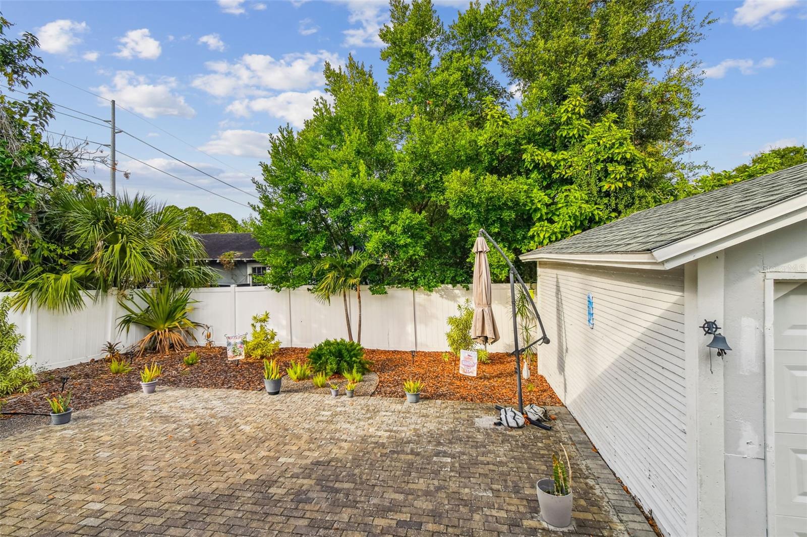 THRASHERS SUB - Residential