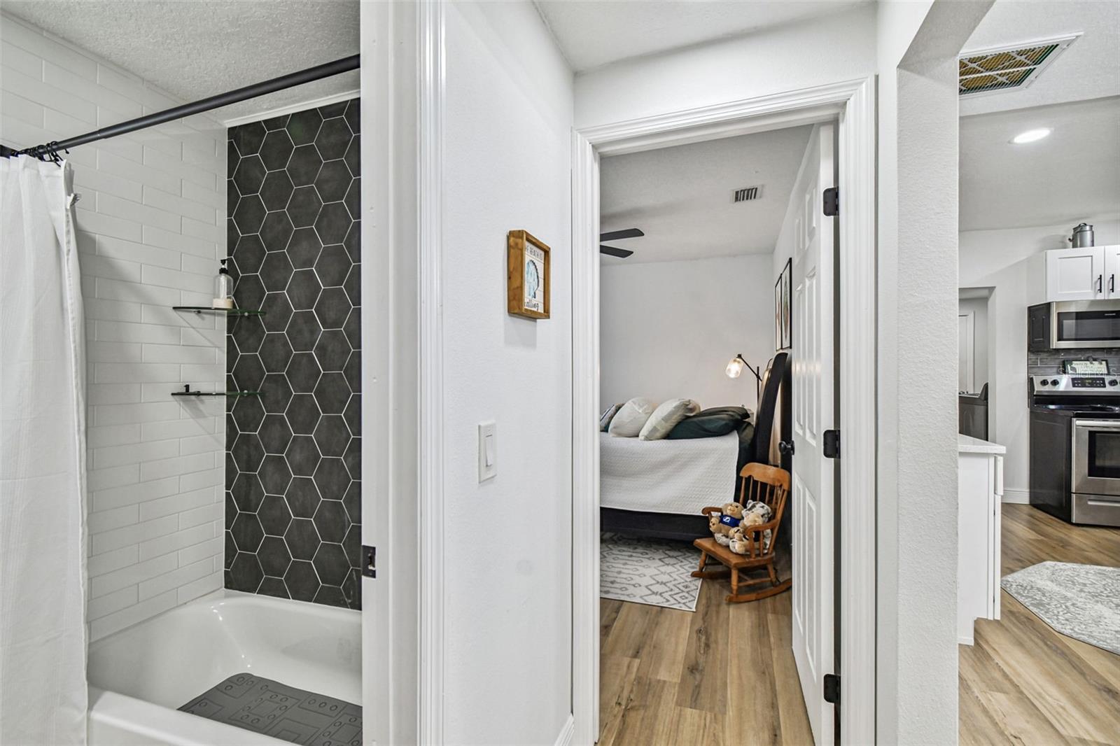 THRASHERS SUB - Residential