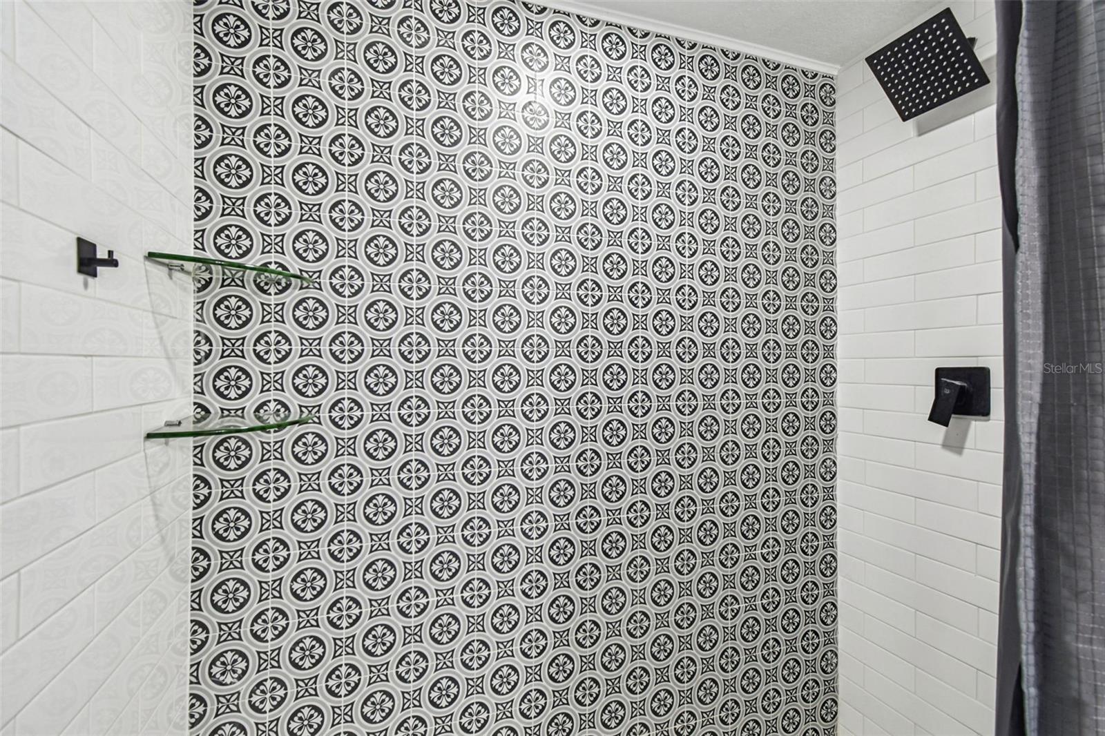 THRASHERS SUB - Residential