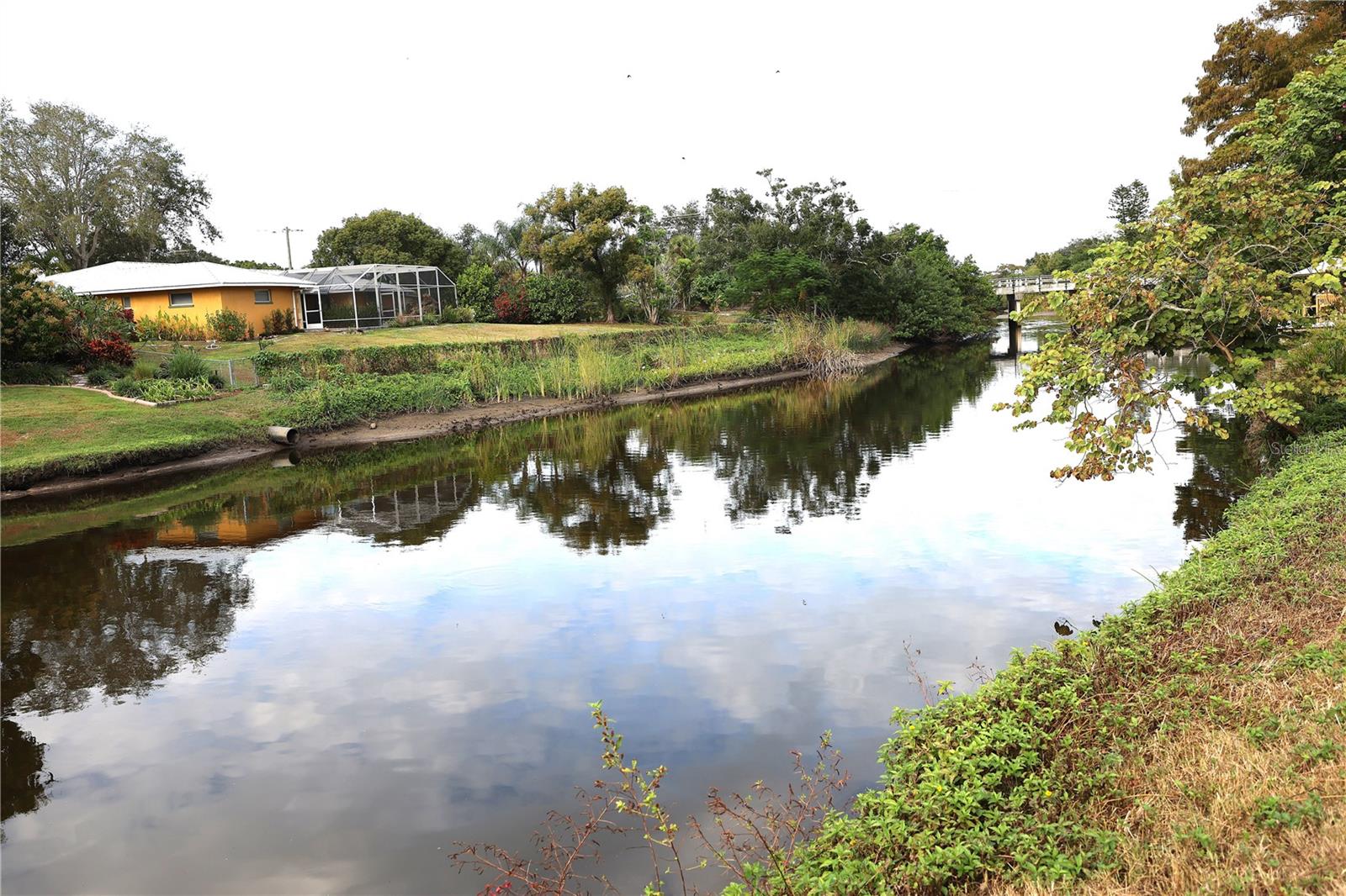 SOUTH GATE - Residential