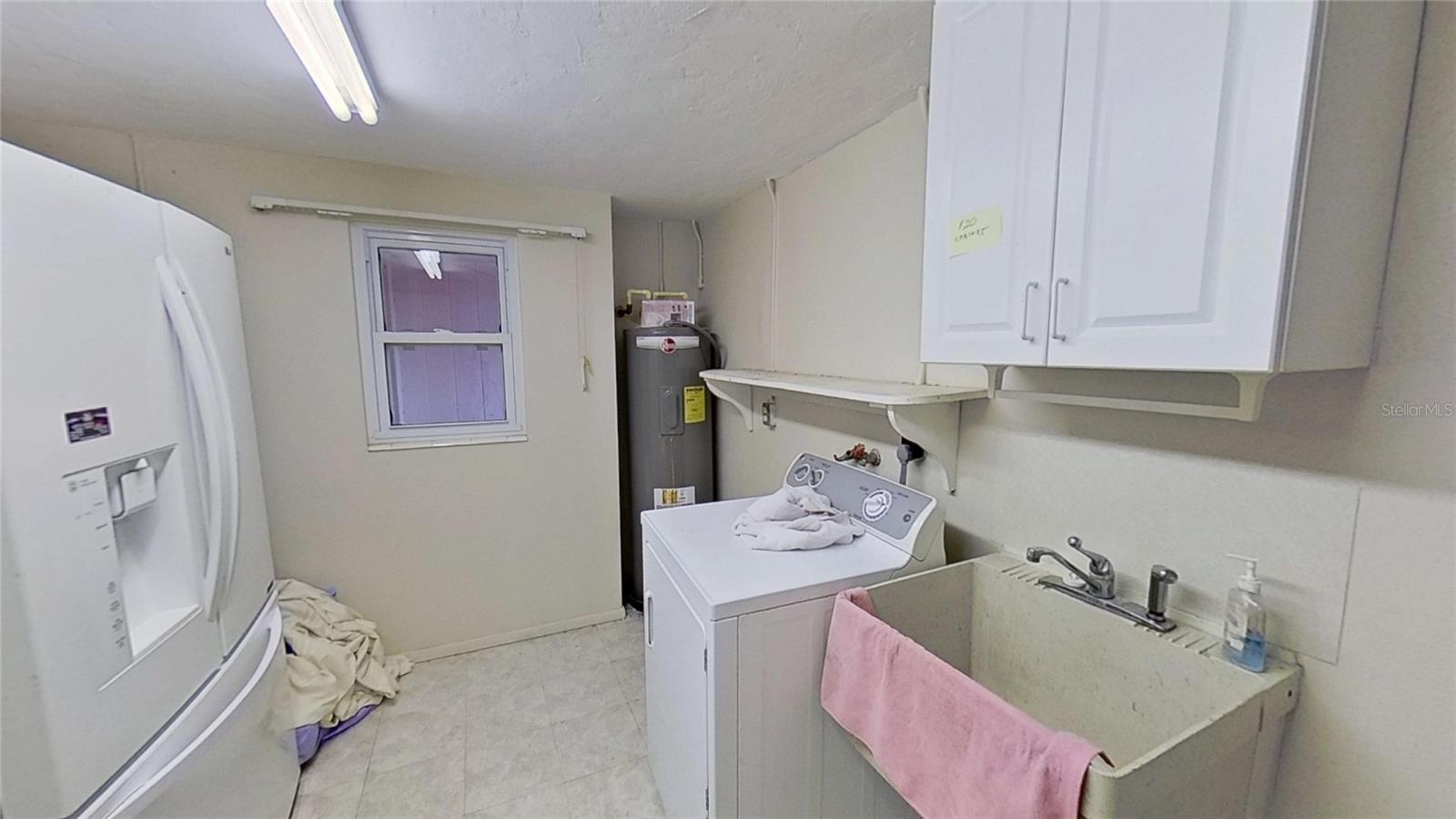 SOUTH GATE - Residential