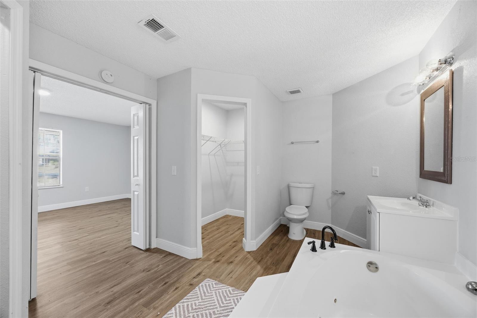 WESTERN PINES PH 02 - Residential