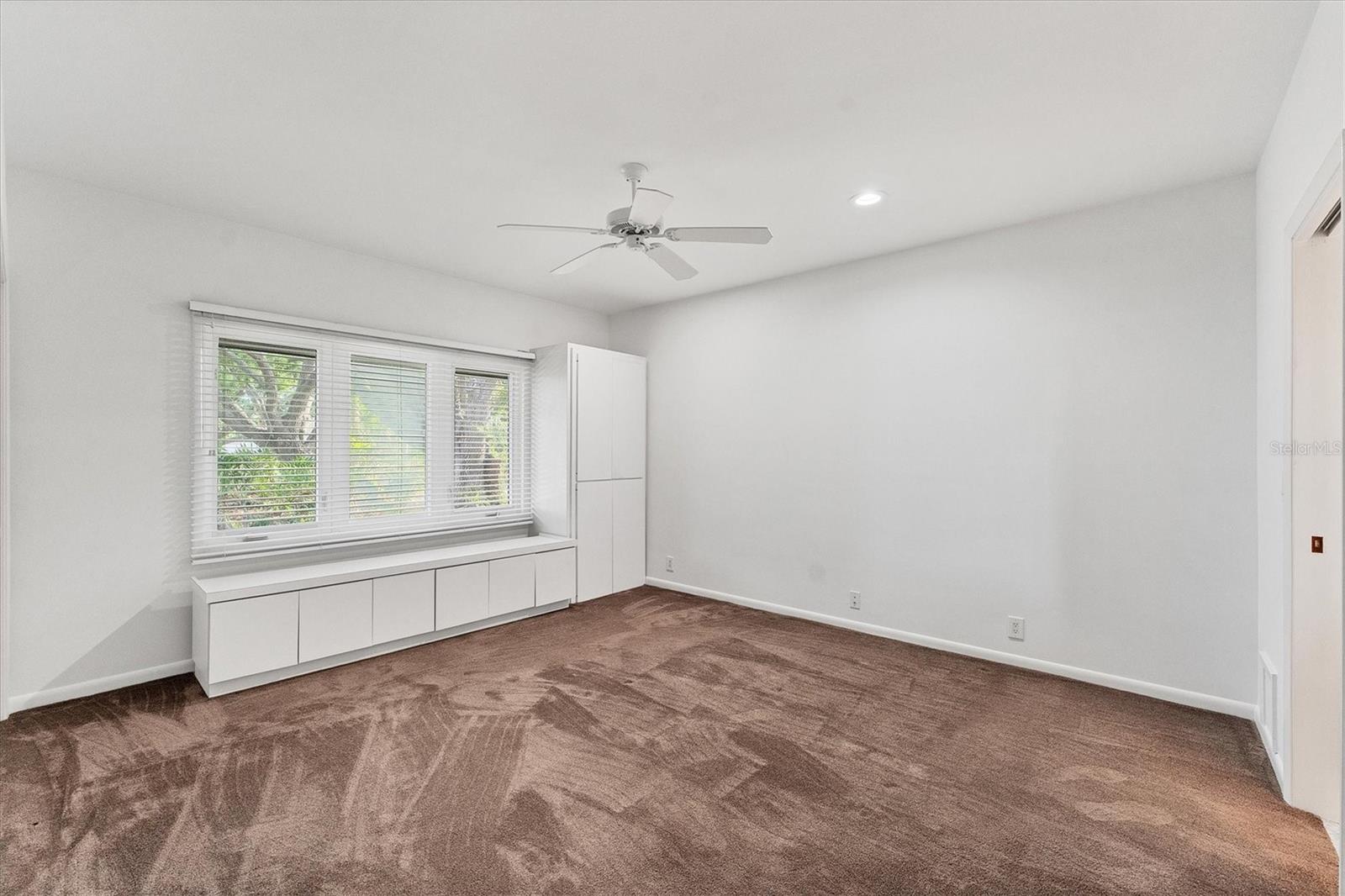 SHAWS POINT - Residential