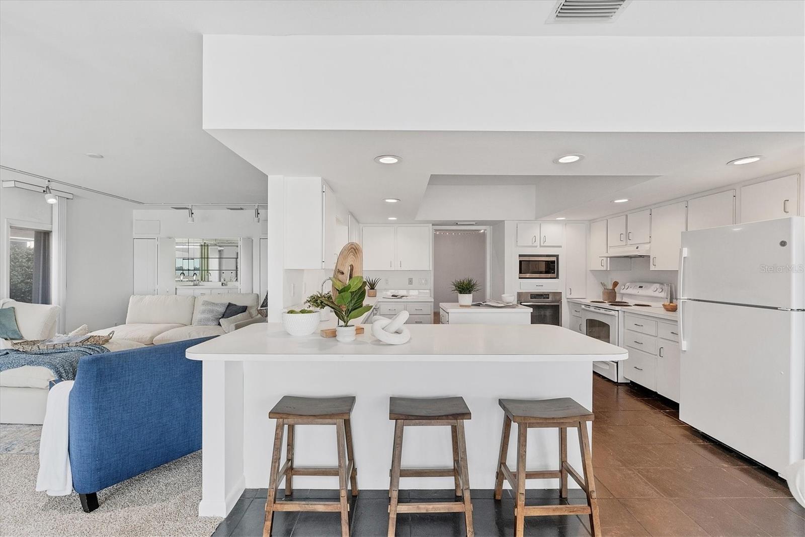 SHAWS POINT - Residential