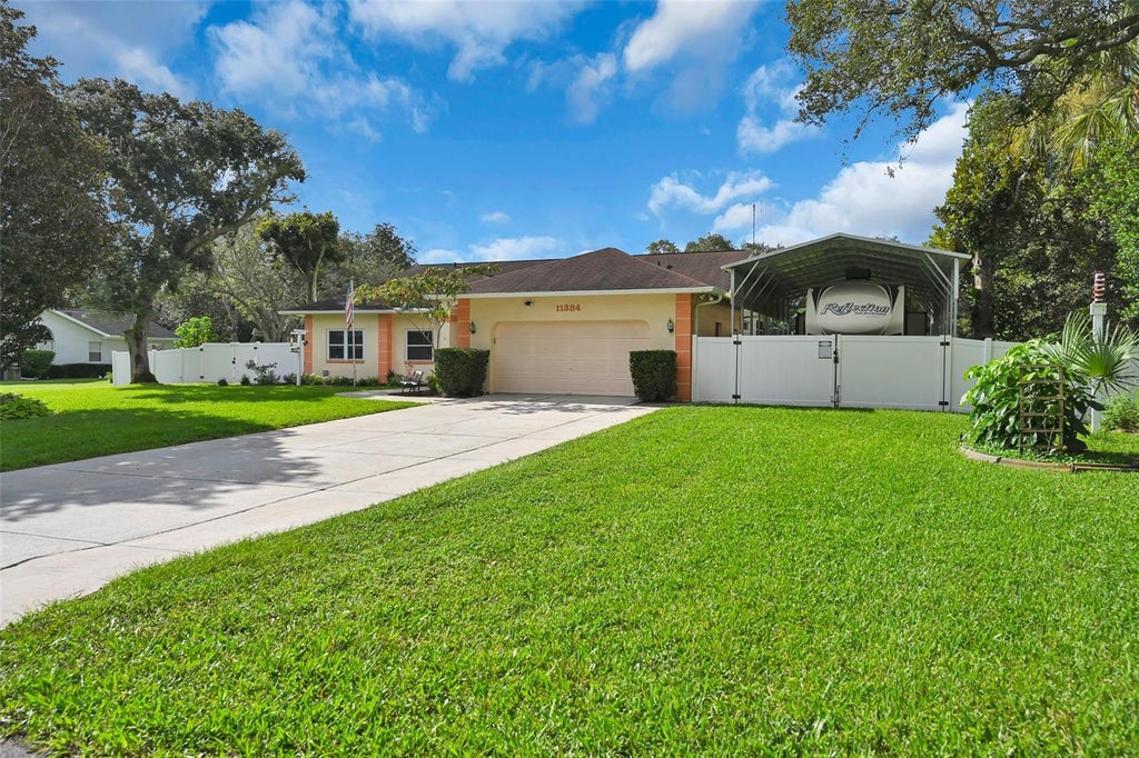 Photo of 11384 Newington Avenue, Spring Hill, FL 34609 (MLS # W7890421)