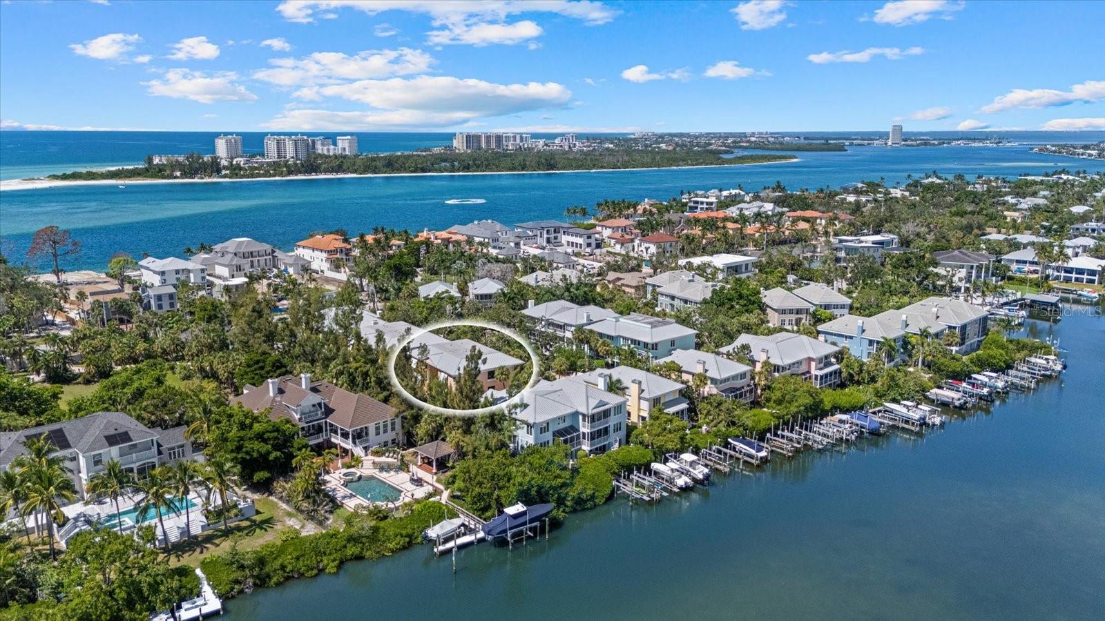 3942 HAMILTON CLUB CIRCLE 13