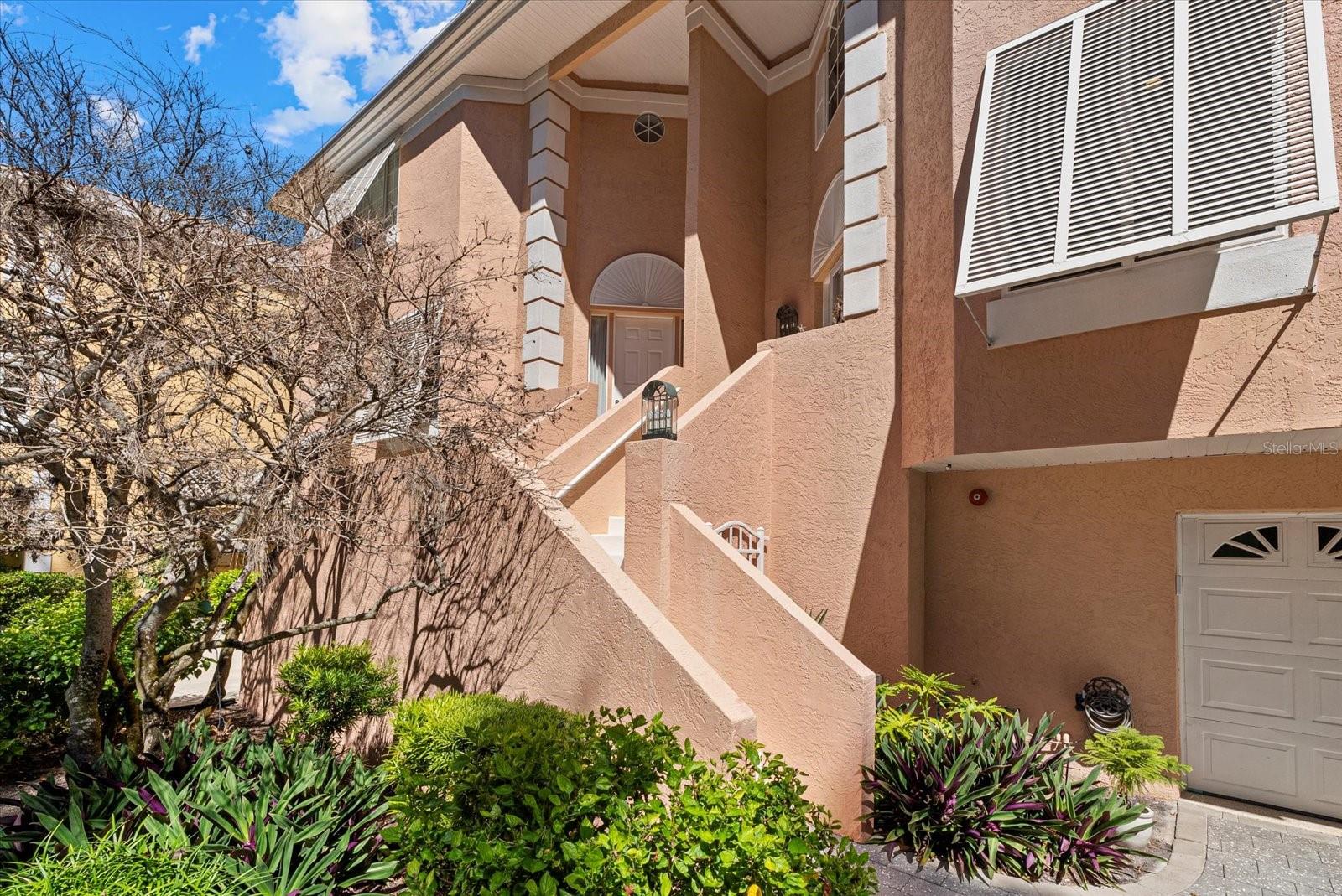 HAMILTON CLUB - Residential