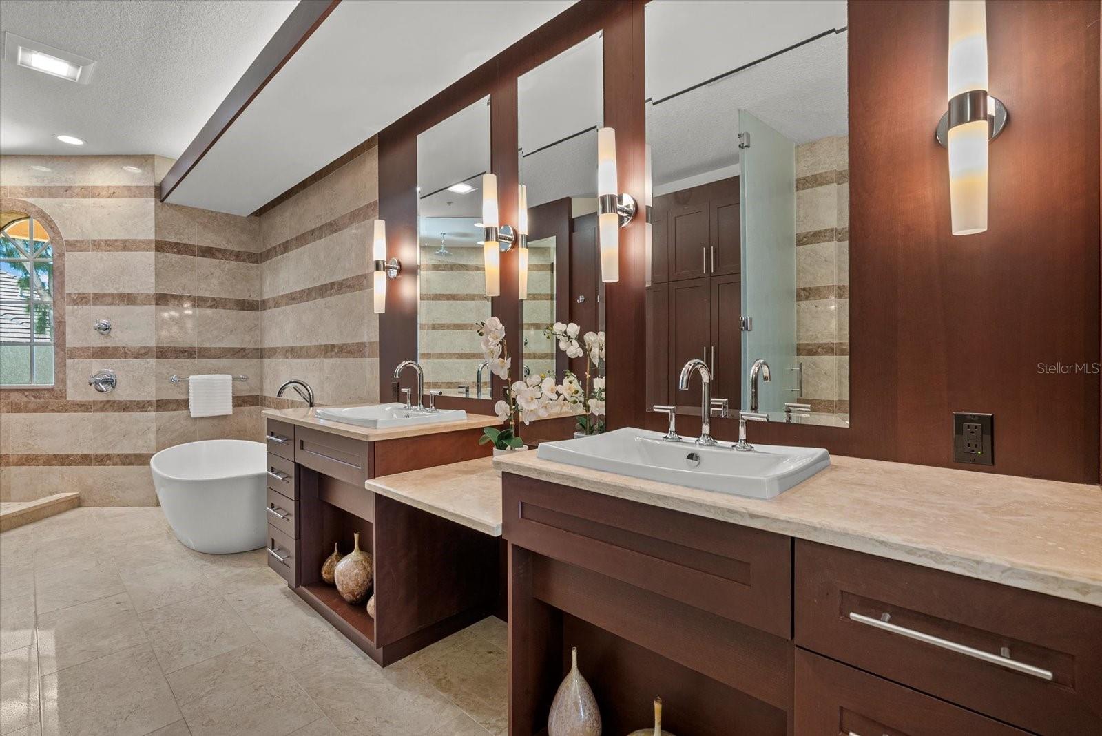 HAMILTON CLUB - Residential