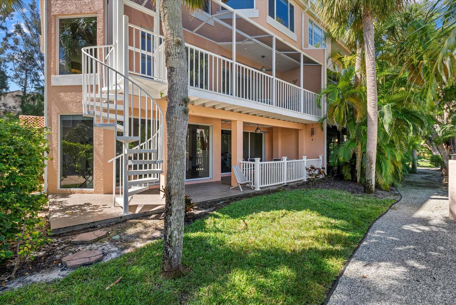 HAMILTON CLUB - Residential