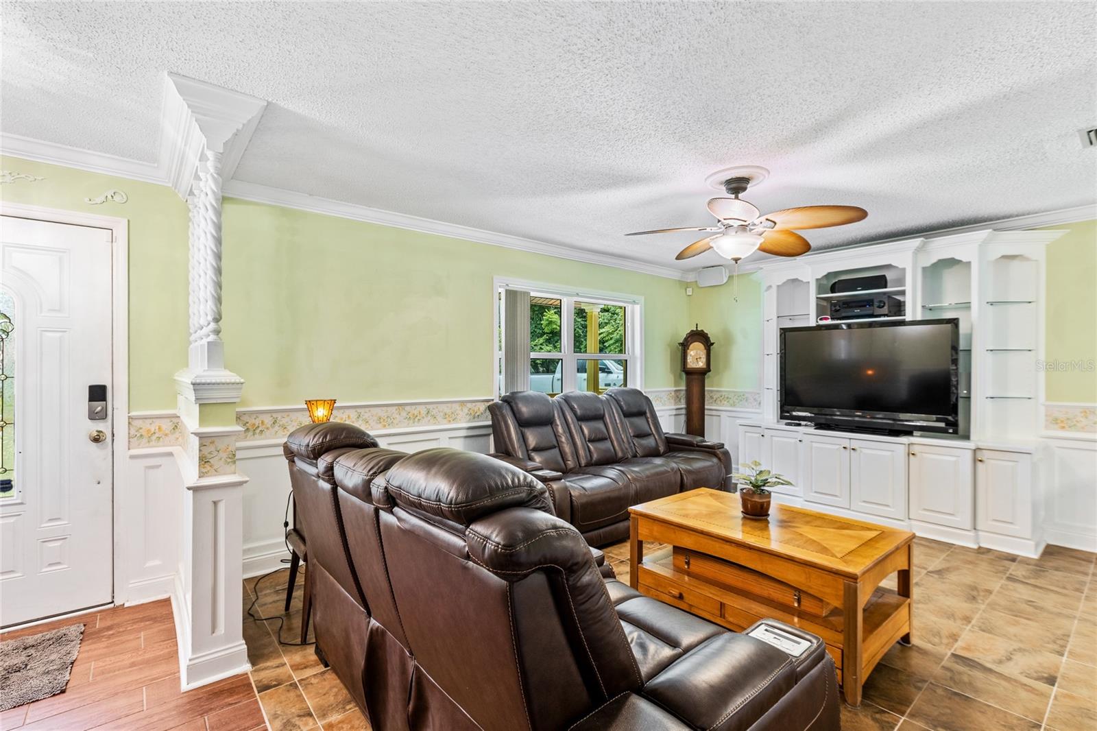 3048 MANGO TREE DRIVE
