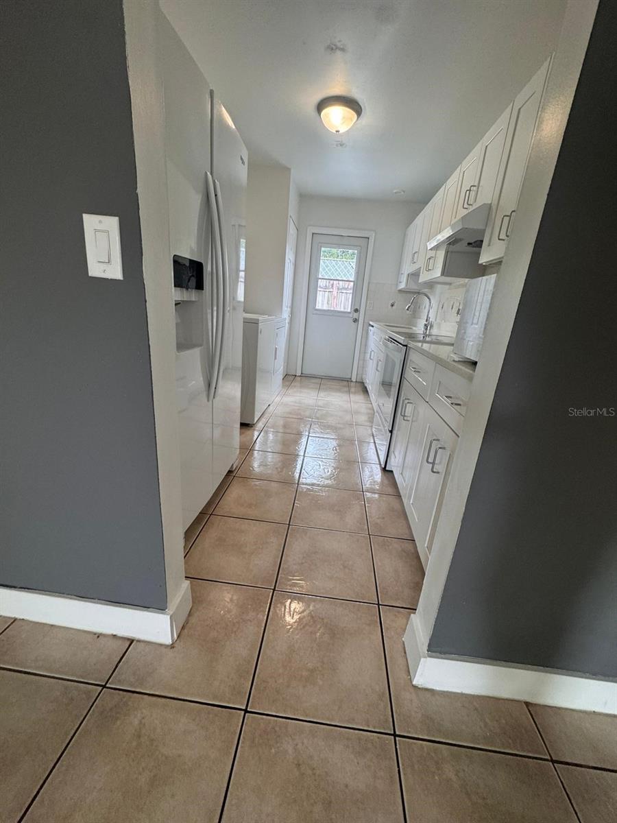 725 NORTHLAKE BOULEVARD 38