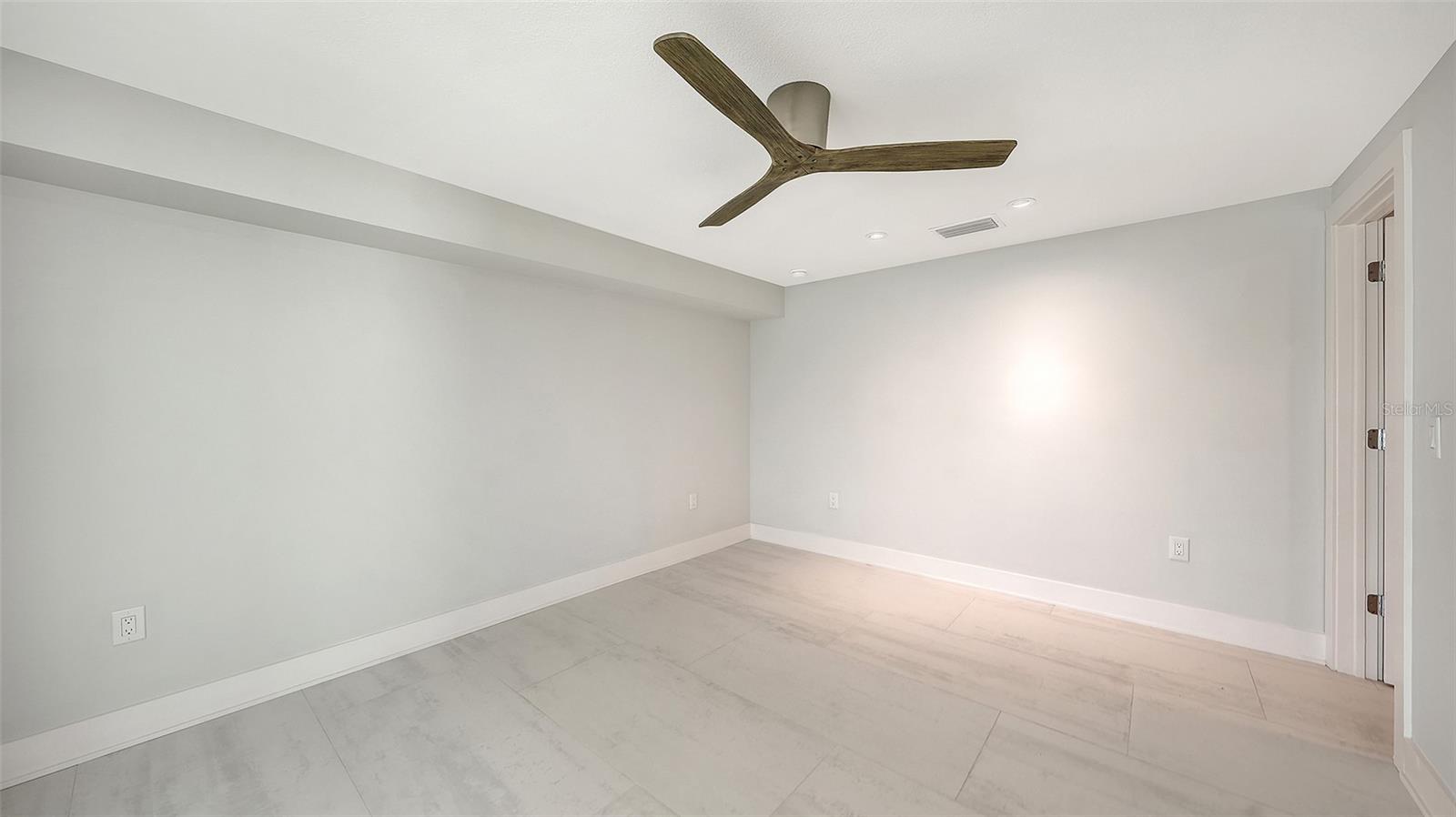 SPANISH MAIN YACHT CLUB CONDO - Residential