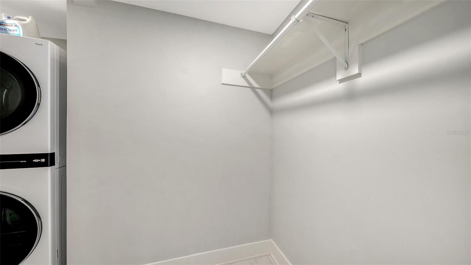 SPANISH MAIN YACHT CLUB CONDO - Residential