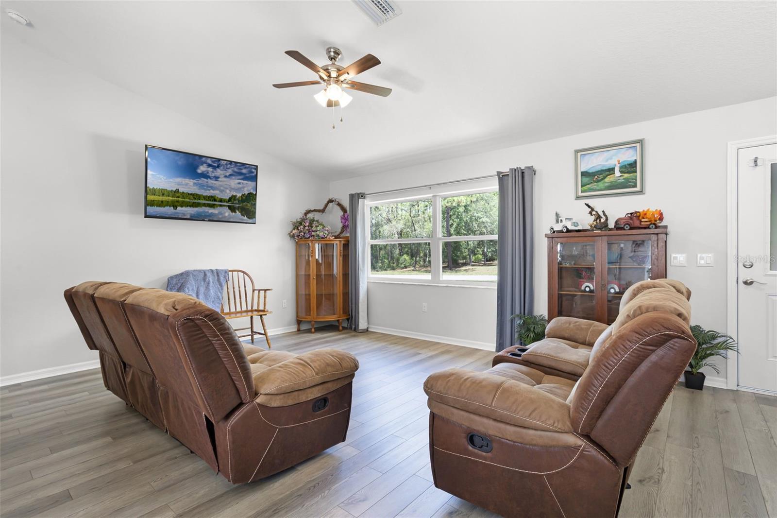 12200 S GLADIOLUS POINT