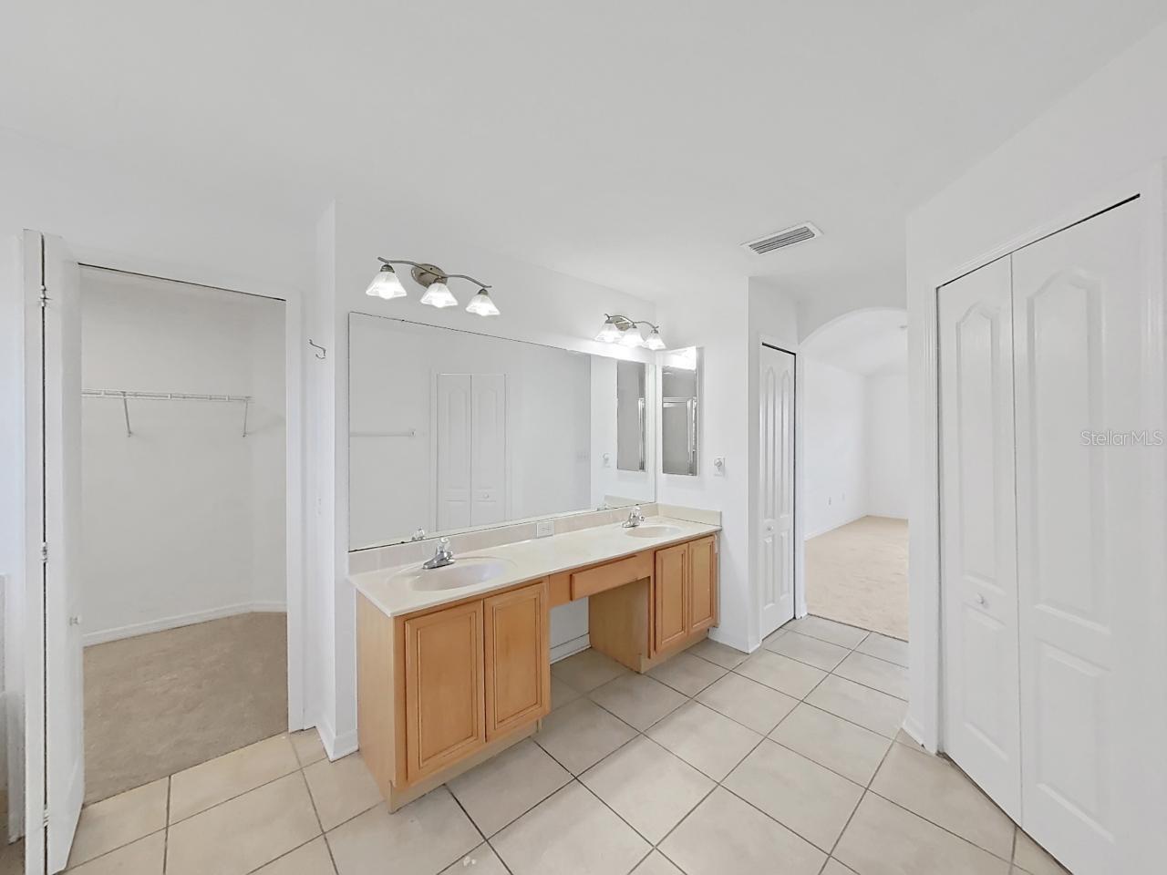 MIRA LAGO WEST PH 1 - Residential