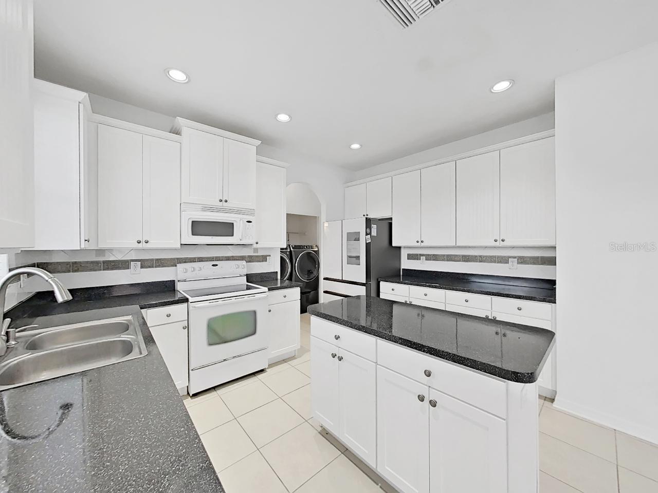 MIRA LAGO WEST PH 1 - Residential