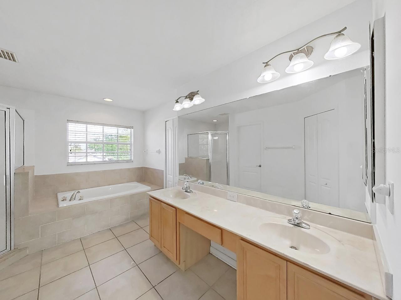 MIRA LAGO WEST PH 1 - Residential