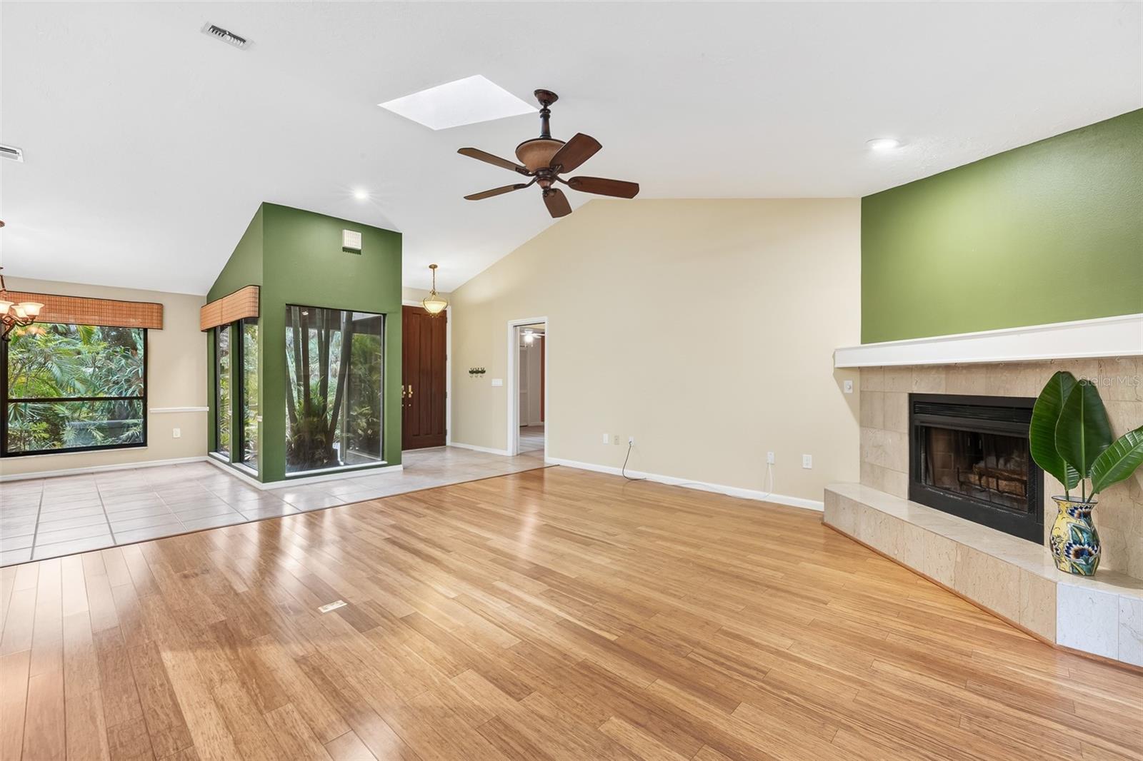 WOODLAND PARK - Residential