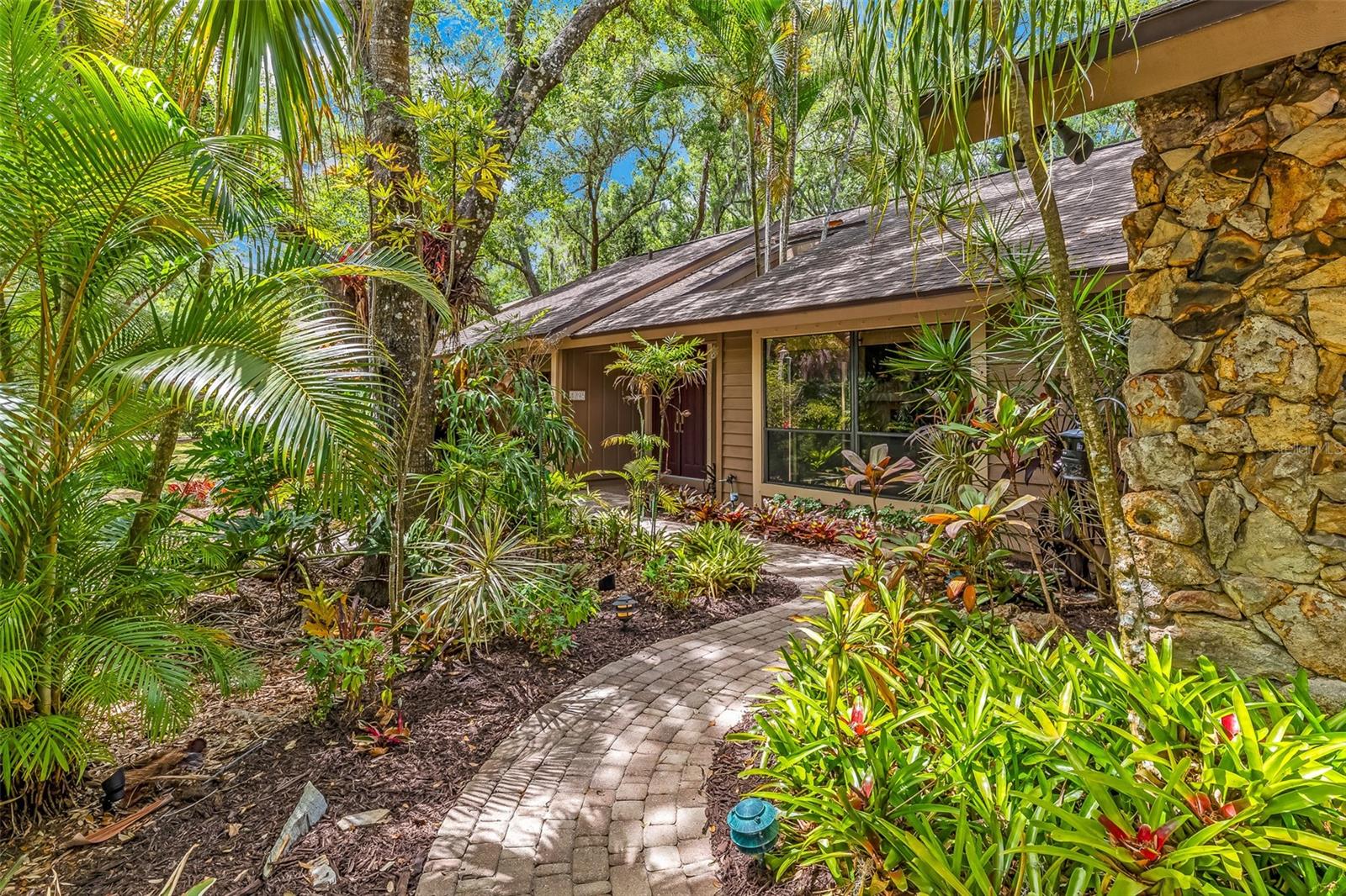 WOODLAND PARK - Residential