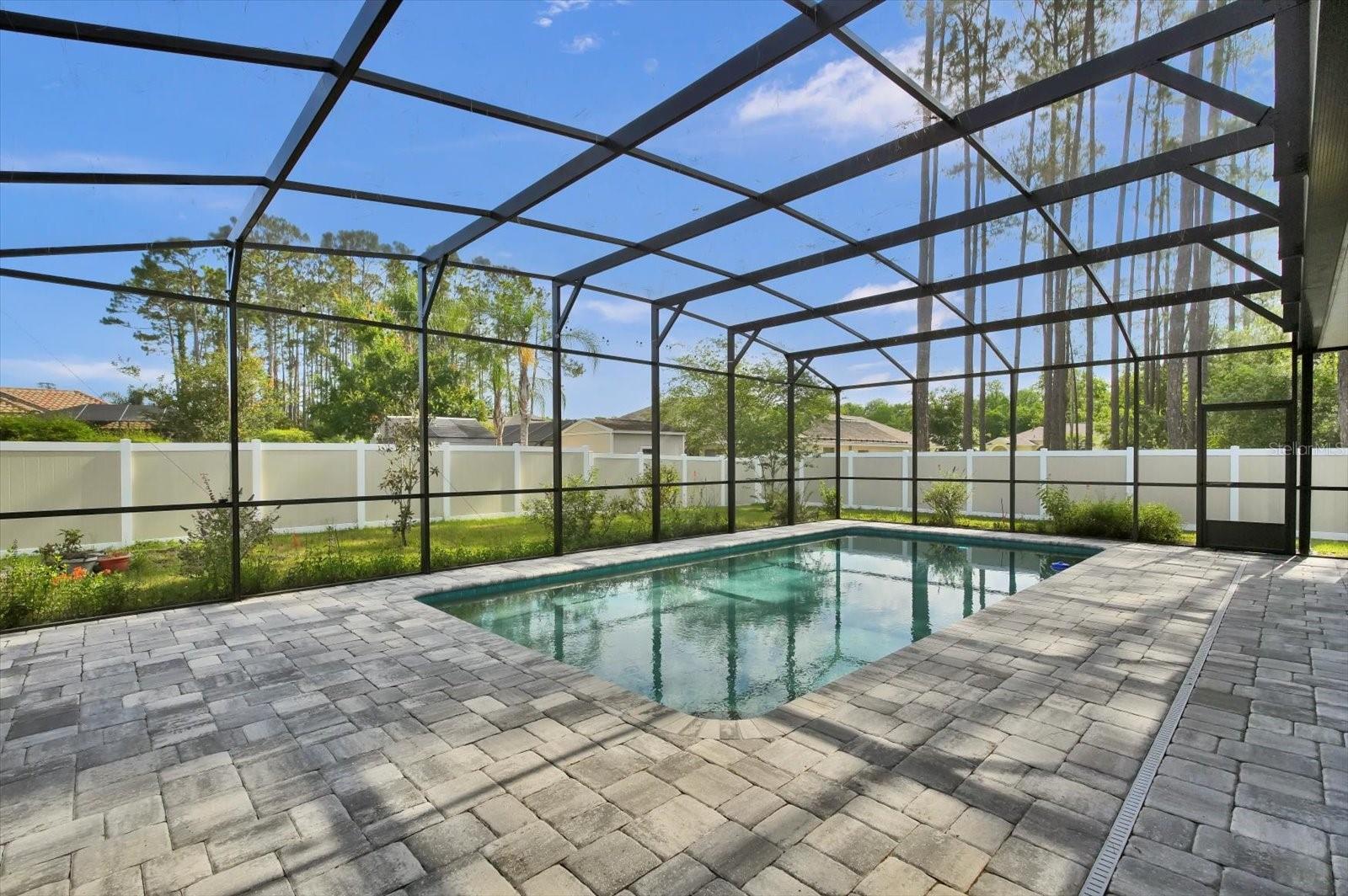 25 EGRET TRAIL