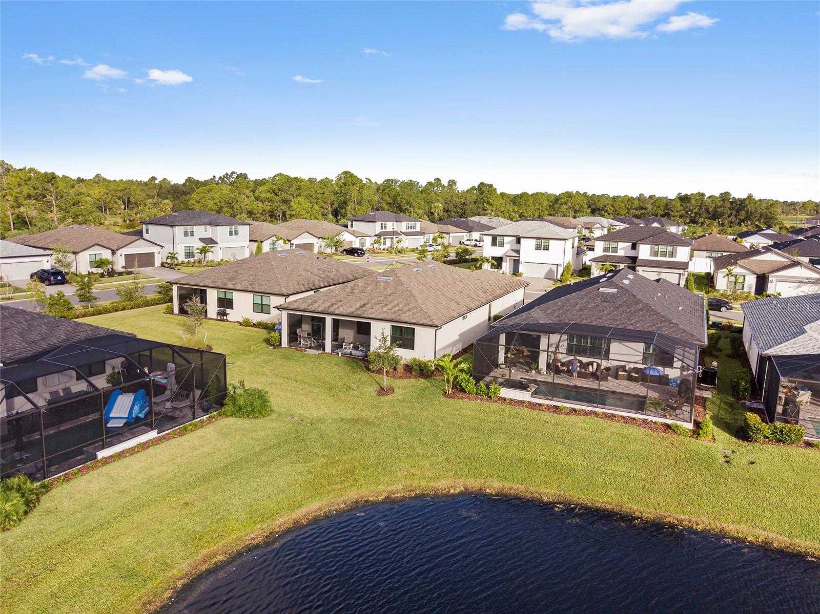 CEDAR GROVE AT THE WOODLANDS - Residential