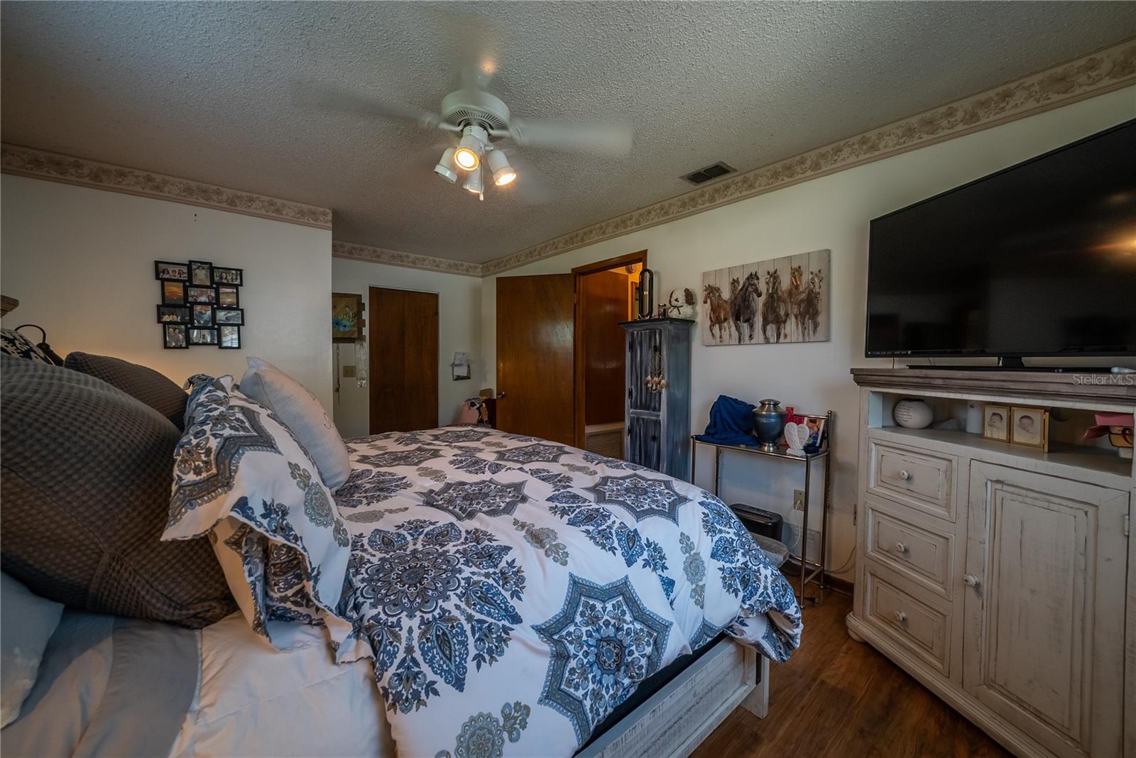 PINE RUN ESTATE - Residential