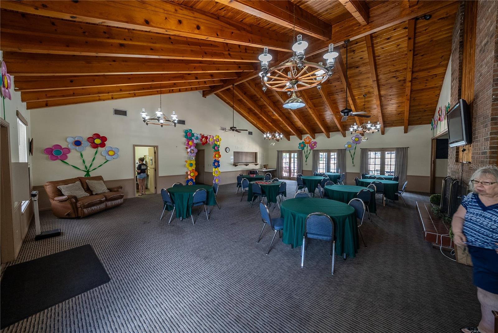 PINE RUN ESTATE - Residential