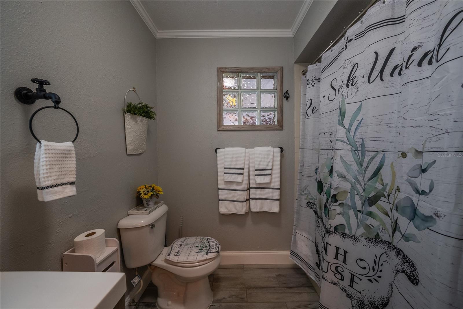 PINE RUN ESTATE - Residential