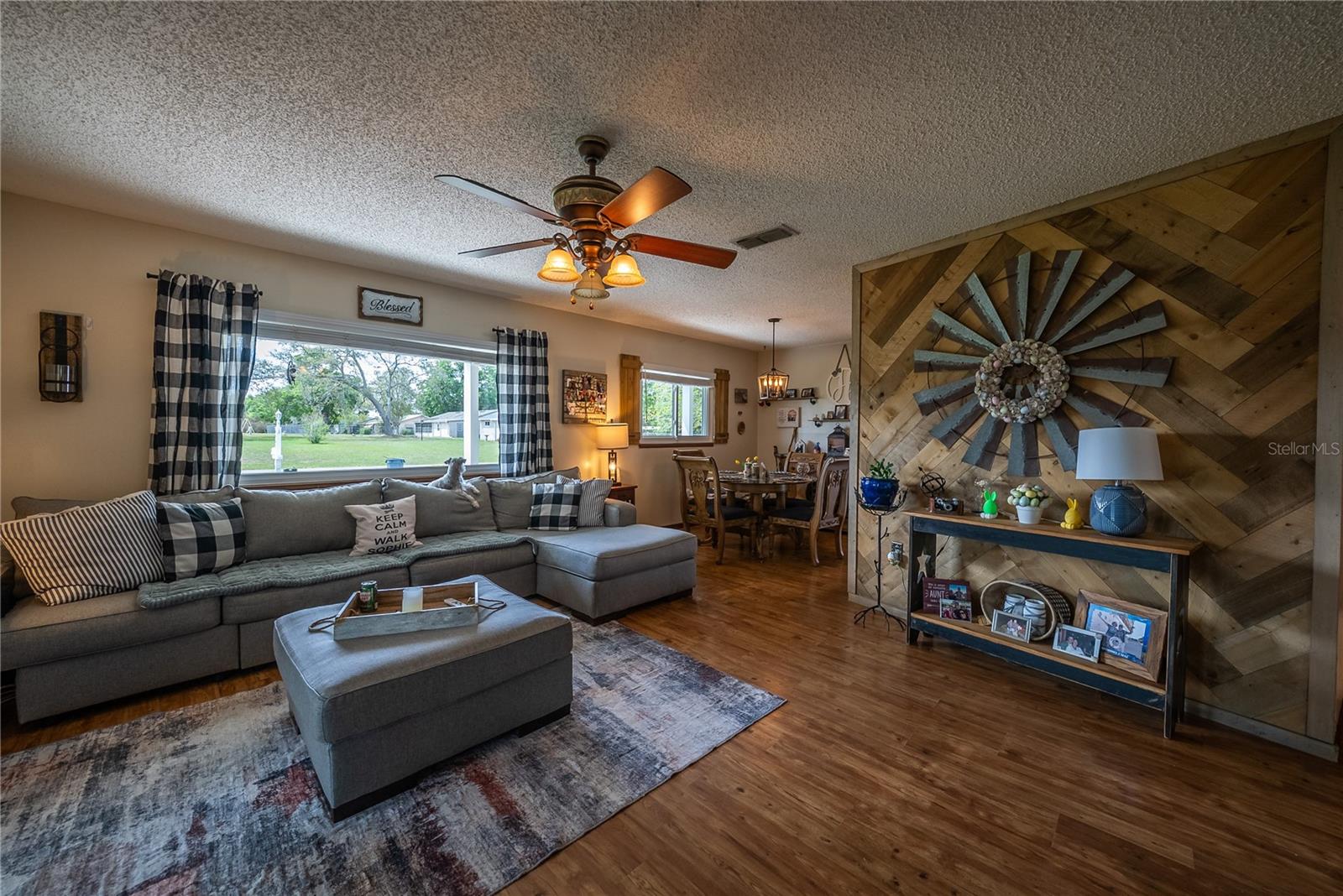 PINE RUN ESTATE - Residential