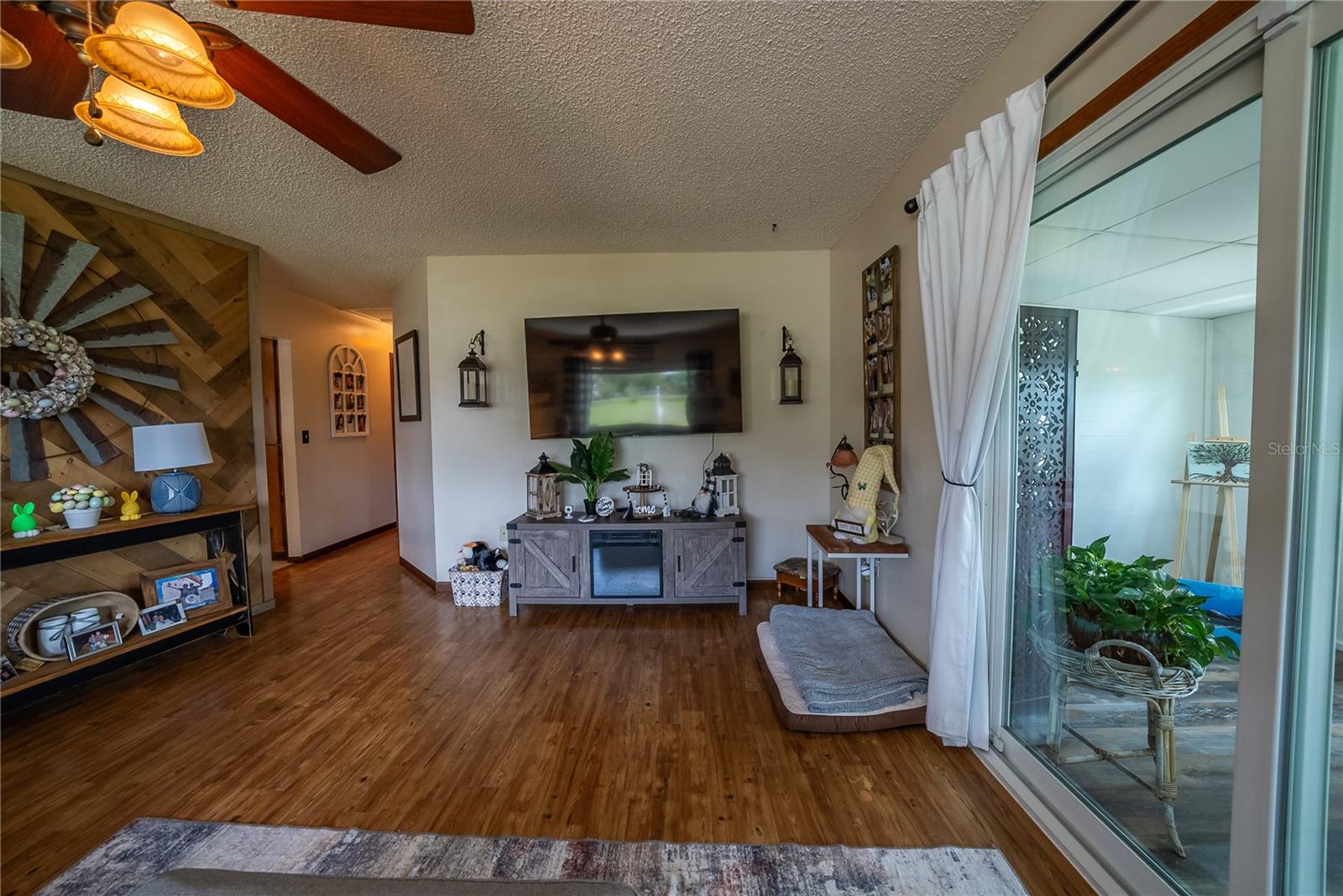 PINE RUN ESTATE - Residential