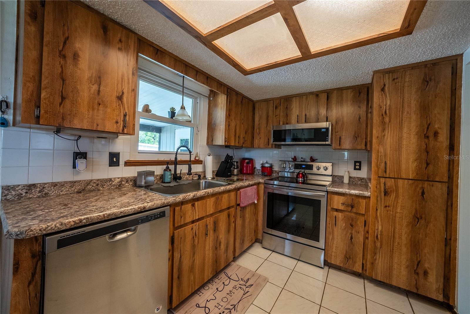 PINE RUN ESTATE - Residential