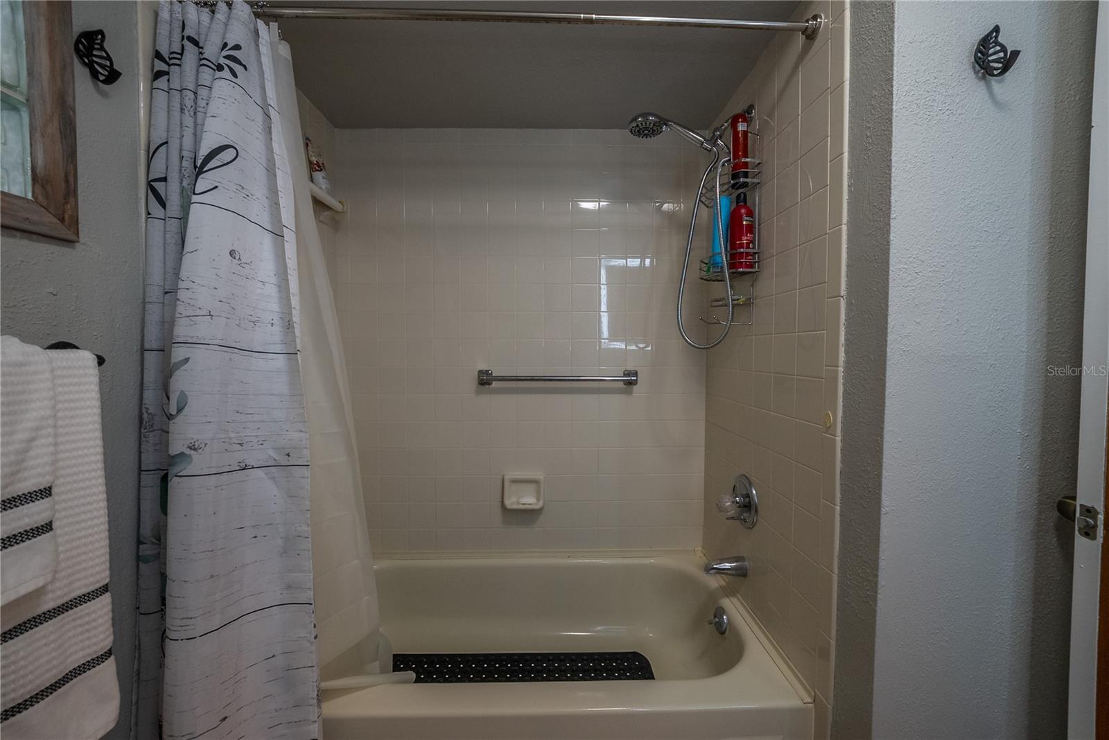 PINE RUN ESTATE - Residential