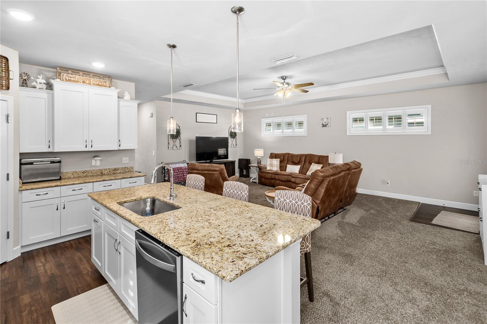 COUNTRYWAY TOWNSQUARE - Residential