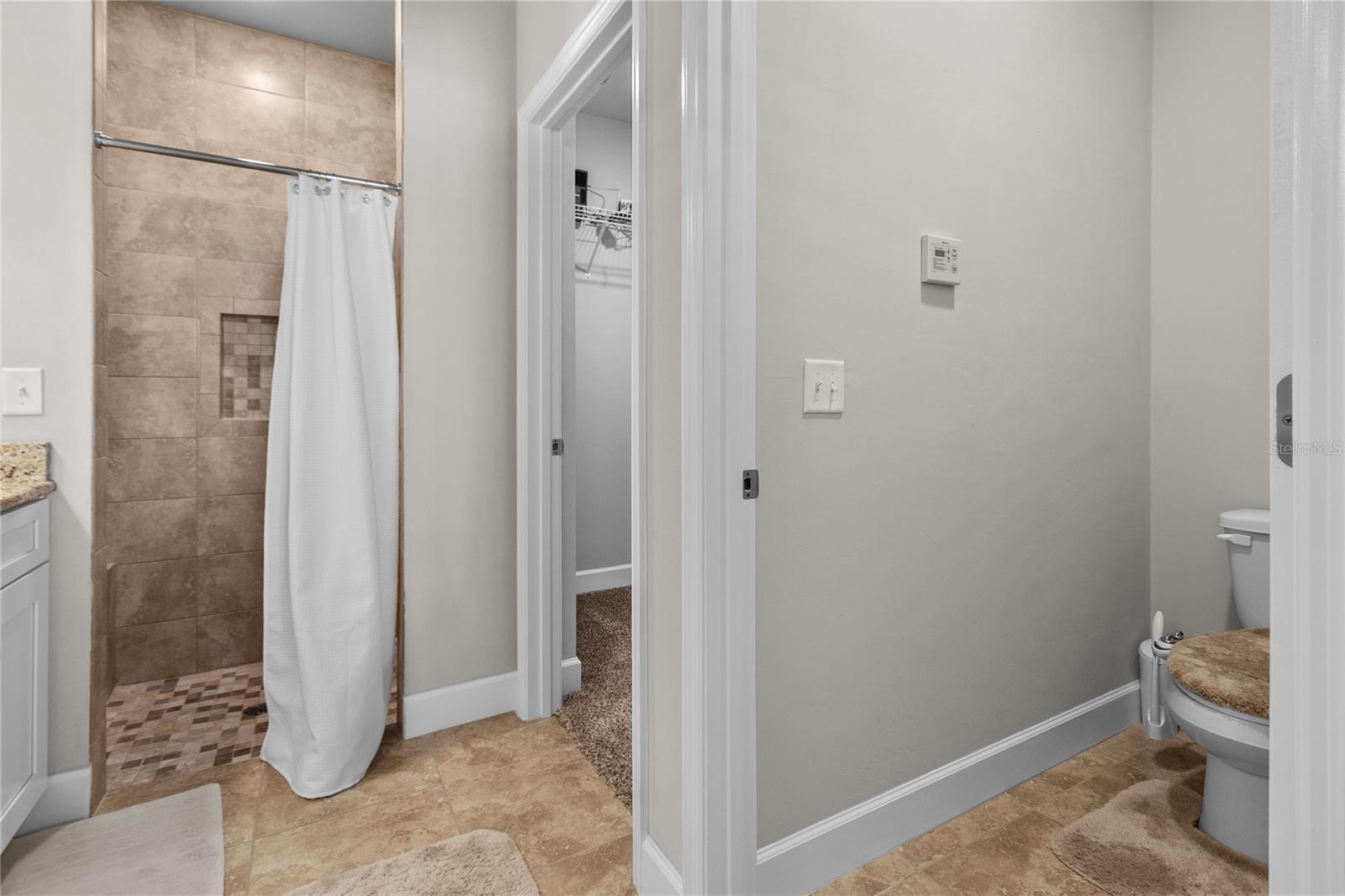 COUNTRYWAY TOWNSQUARE - Residential